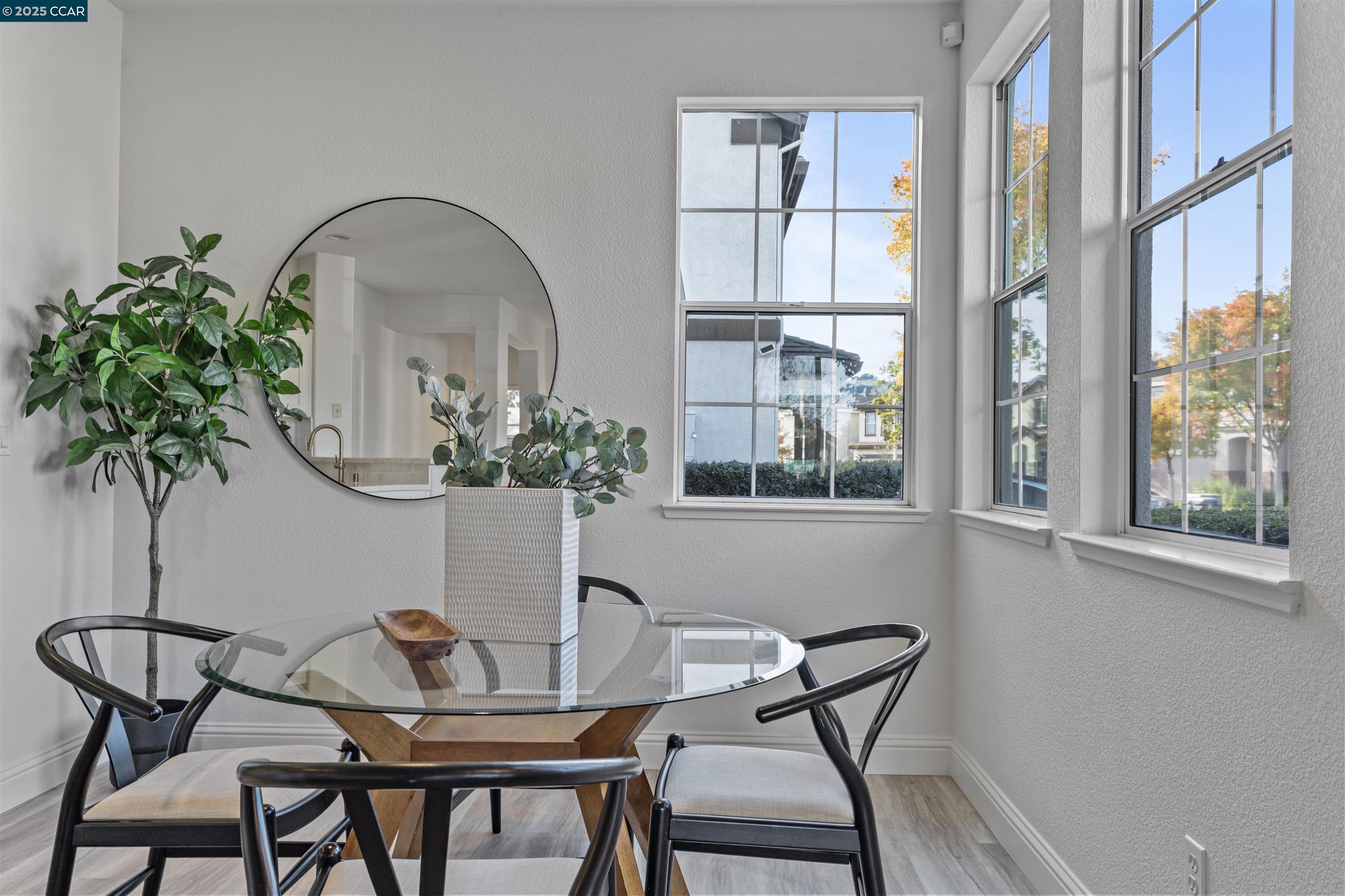 Detail Gallery Image 15 of 38 For 5109 Napa Shore Dr, Fairfield,  CA 94534 - 3 Beds | 2 Baths