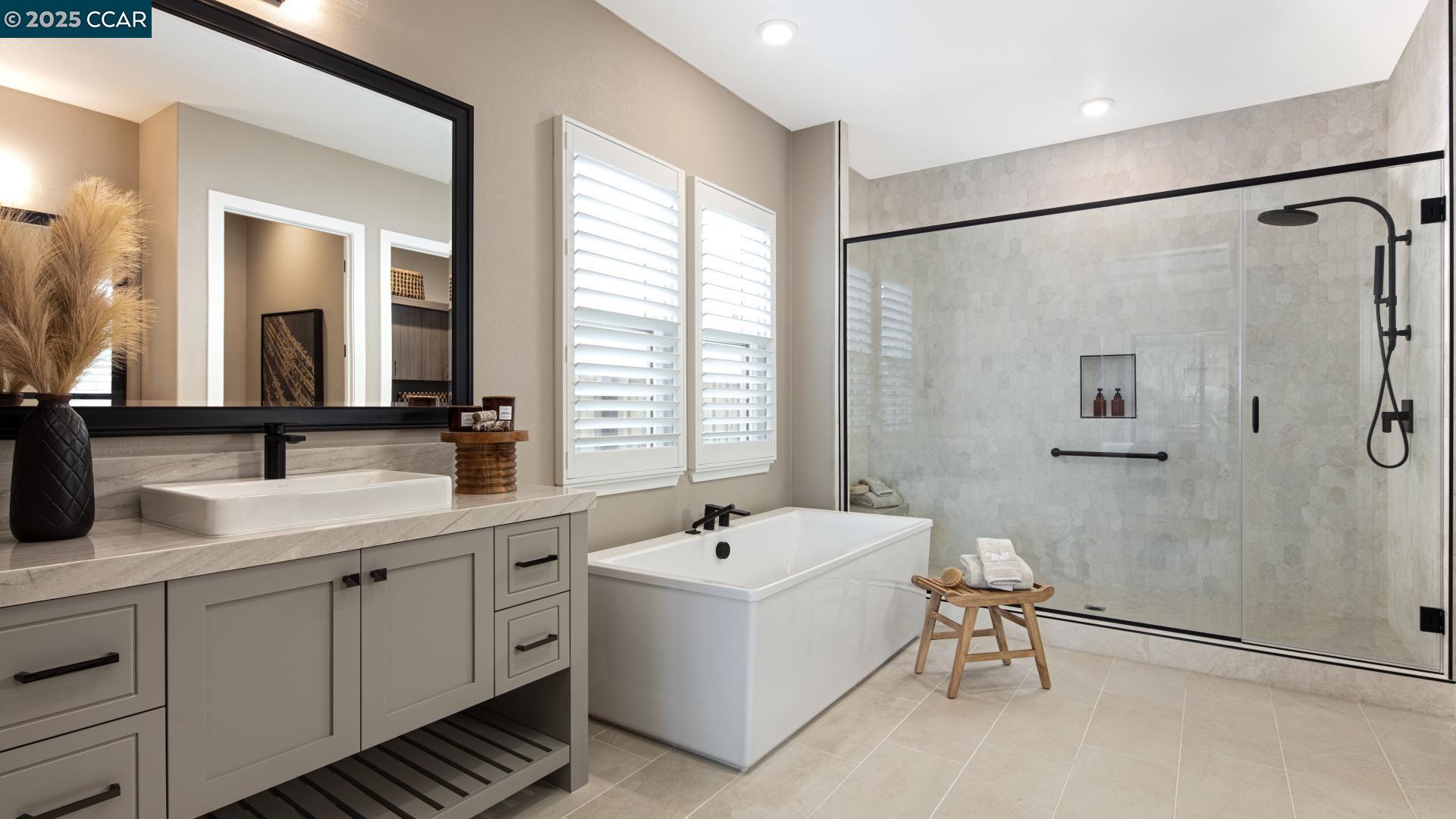 Detail Gallery Image 7 of 36 For 1726 White Rock Drive, Tracy,  CA 95377 - 3 Beds | 3 Baths