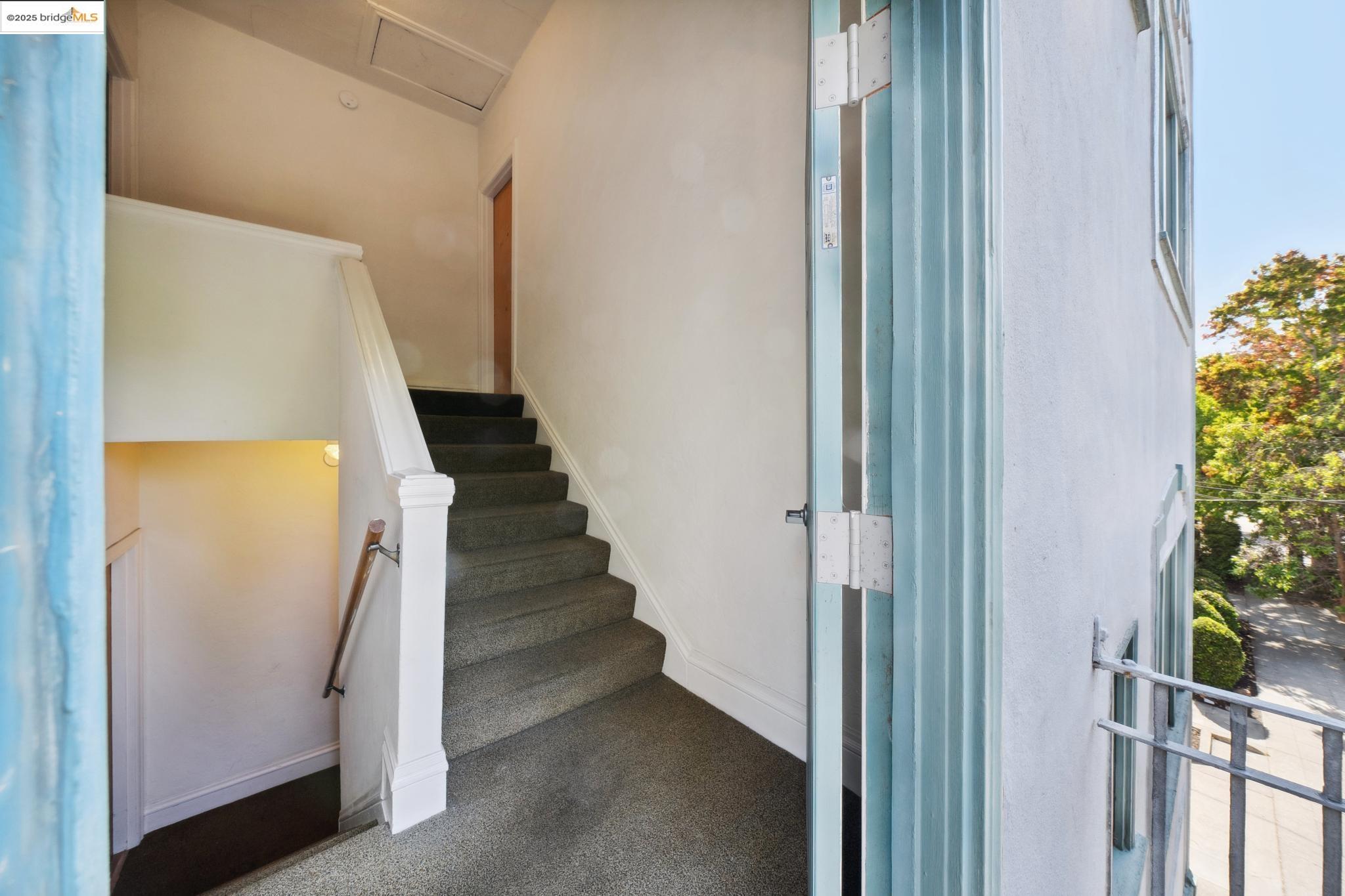 Detail Gallery Image 23 of 43 For 309 63rd Street, Oakland,  CA 94618 - – Beds | – Baths