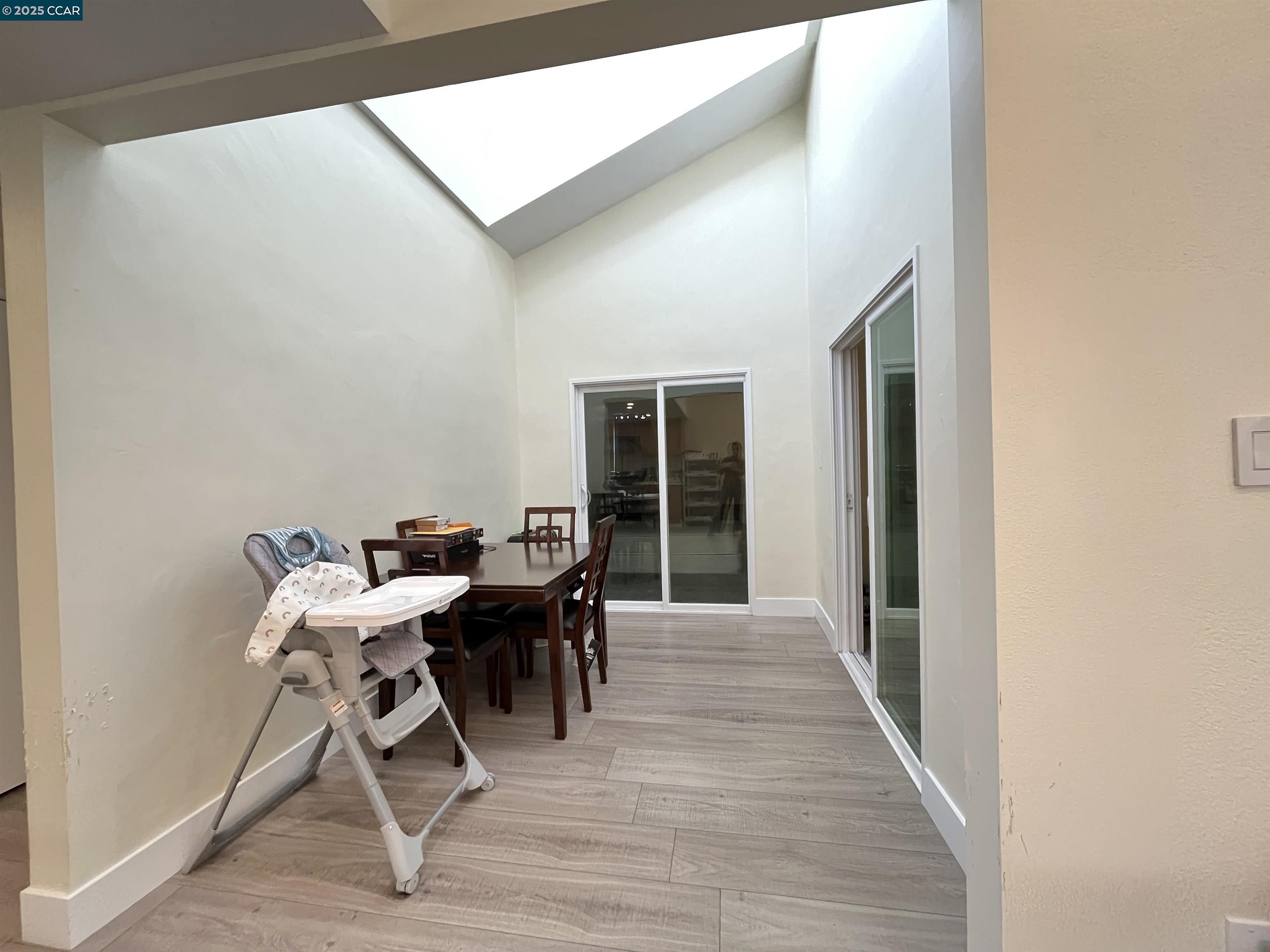 Detail Gallery Image 12 of 29 For 120 Bonita Ct, Rodeo,  CA 94572 - 3 Beds | 2 Baths