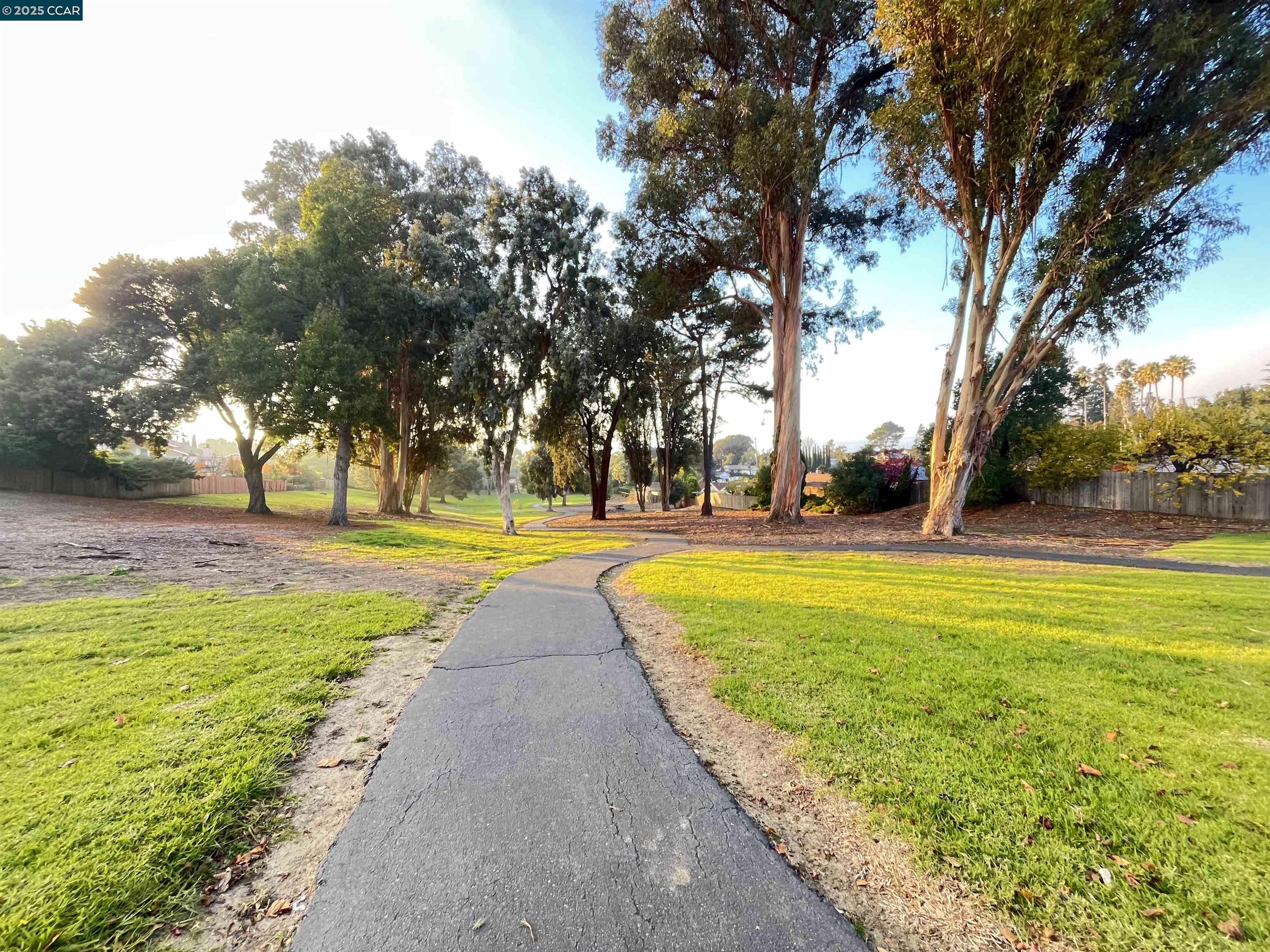 Detail Gallery Image 47 of 52 For 120 Bonita Ct, Rodeo,  CA 94572 - 3 Beds | 2 Baths