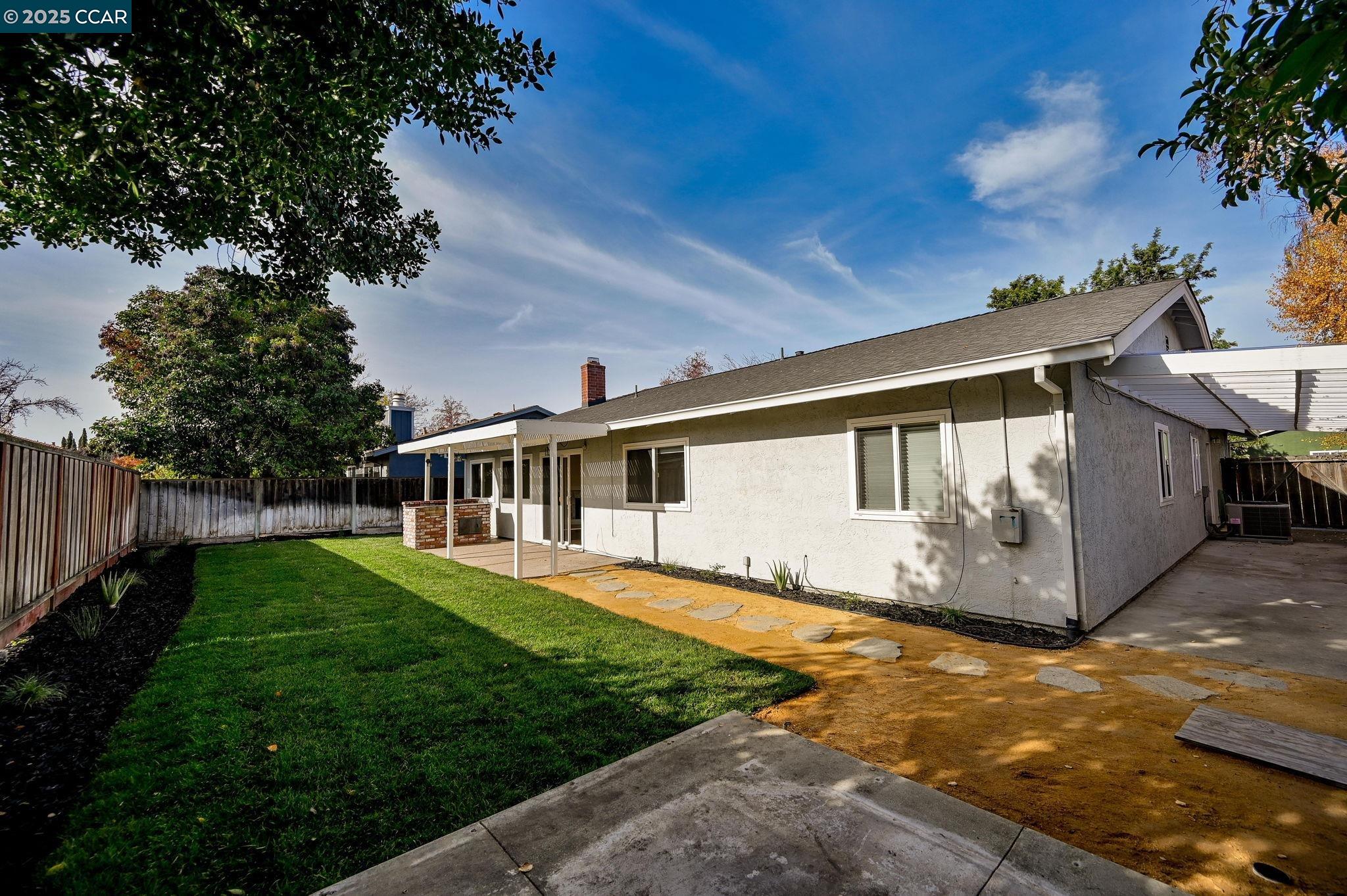 Detail Gallery Image 22 of 27 For 3588 Ballantyne Drive, Pleasanton,  CA 94566-2931 - 4 Beds | 2 Baths