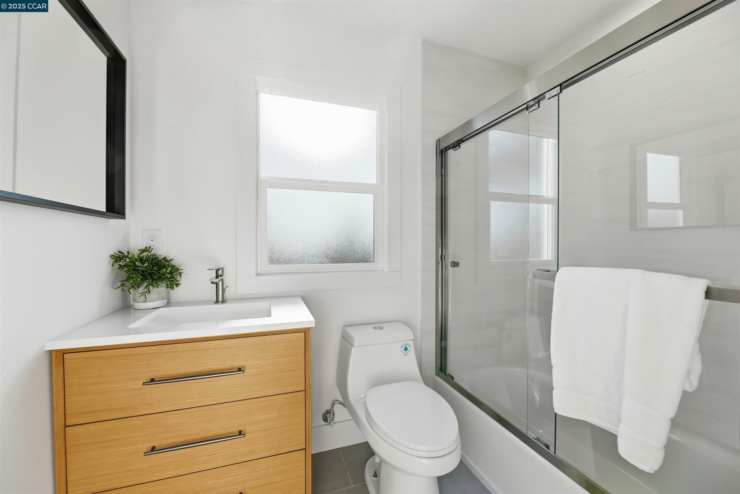 Detail Gallery Image 28 of 37 For 1346 Manor Dr, San Pablo,  CA 94806 - 3 Beds | 1 Baths