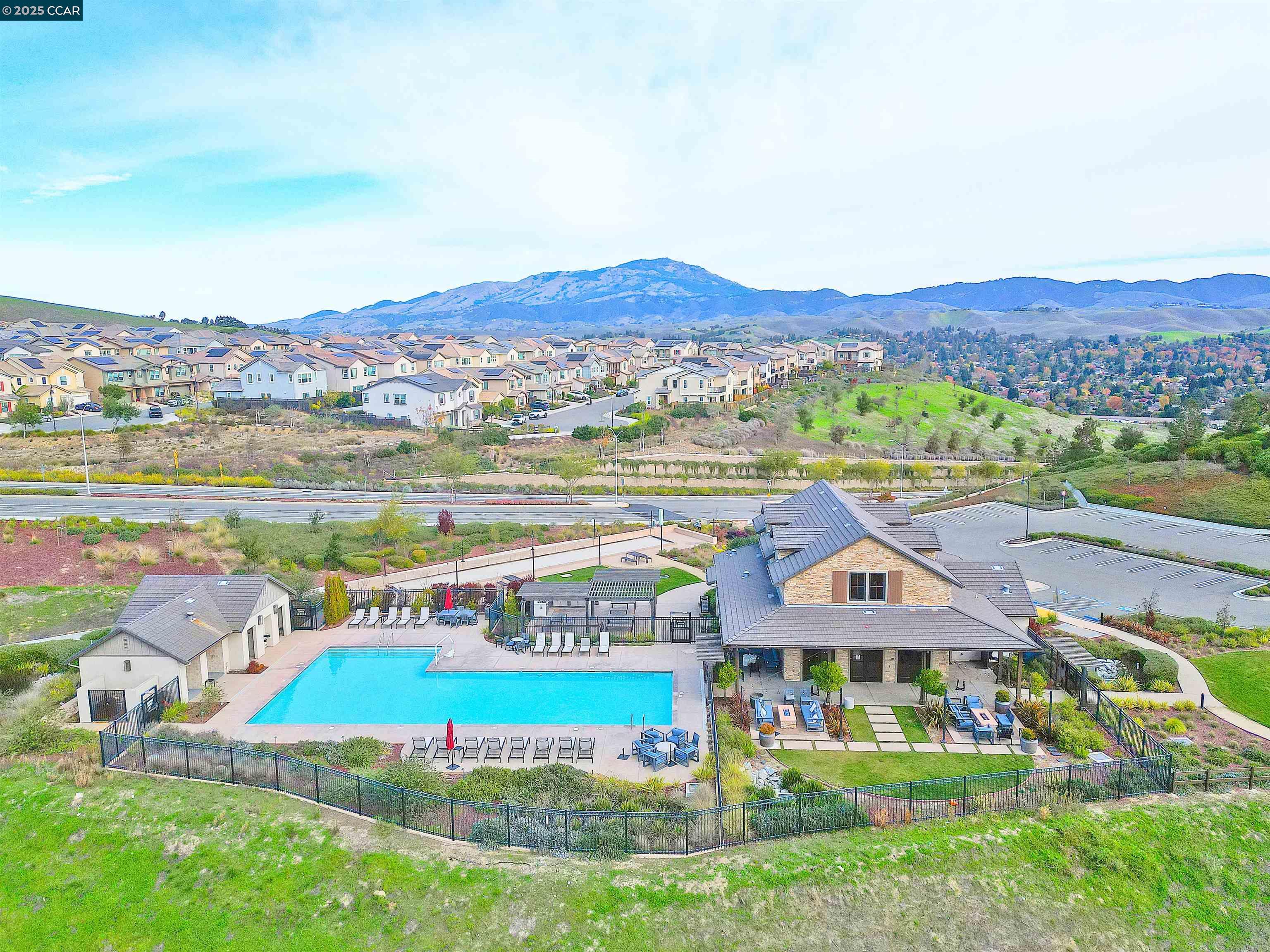 Detail Gallery Image 24 of 60 For 528 Caprio Ct, San Ramon,  CA 94583 - 4 Beds | 3 Baths