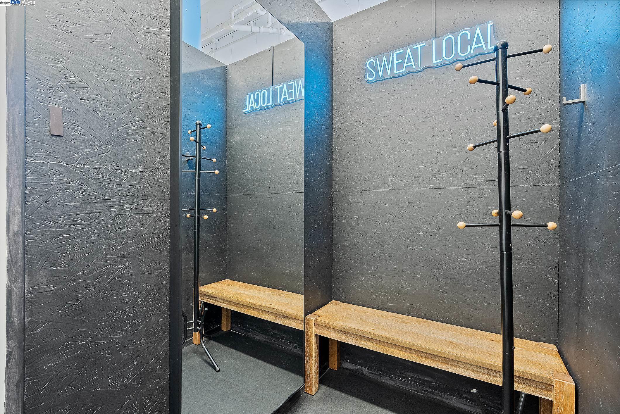 Detail Gallery Image 12 of 60 For , Albany,  CA 94706 - – Beds | – Baths