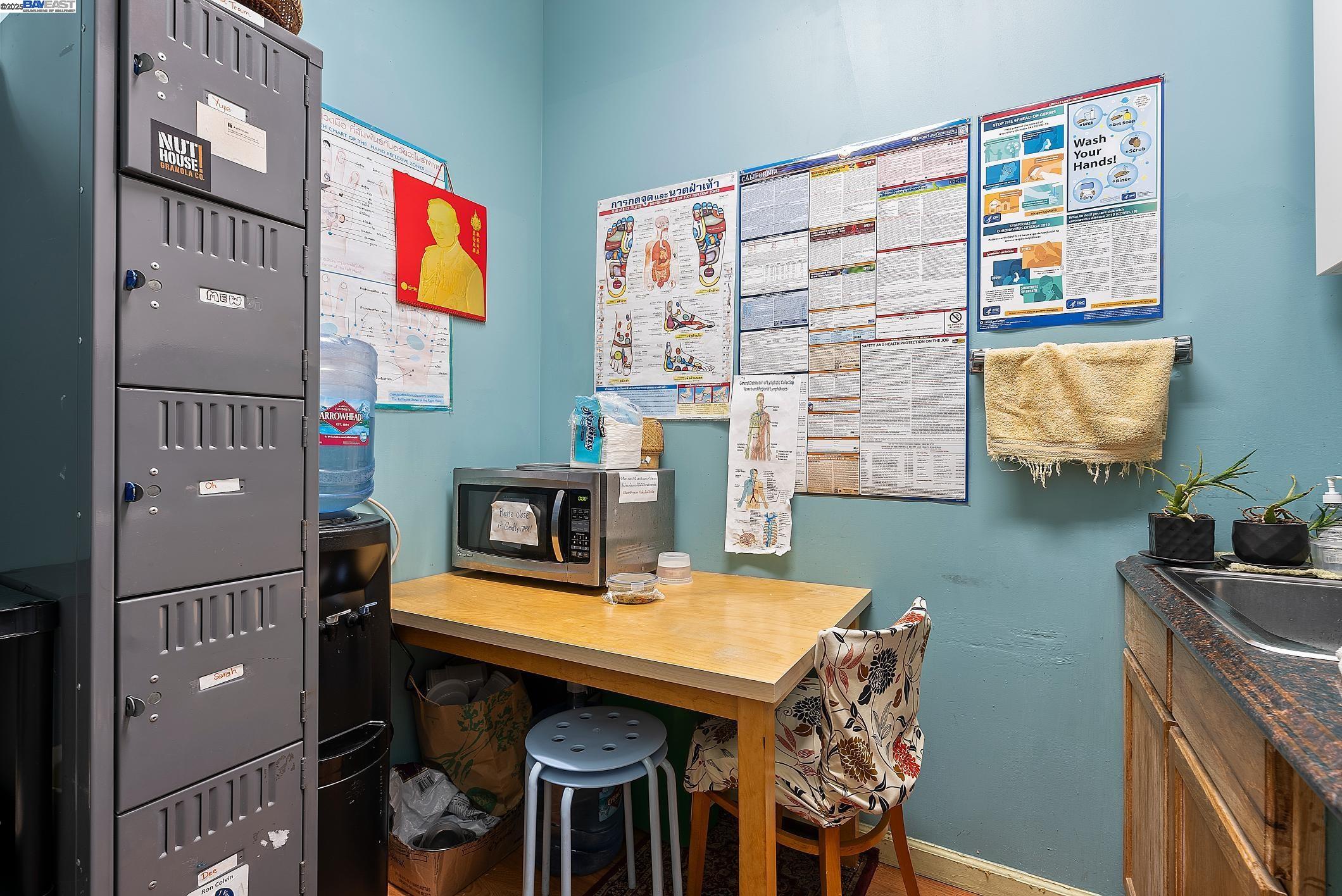 Detail Gallery Image 48 of 60 For , Albany,  CA 94706 - – Beds | – Baths