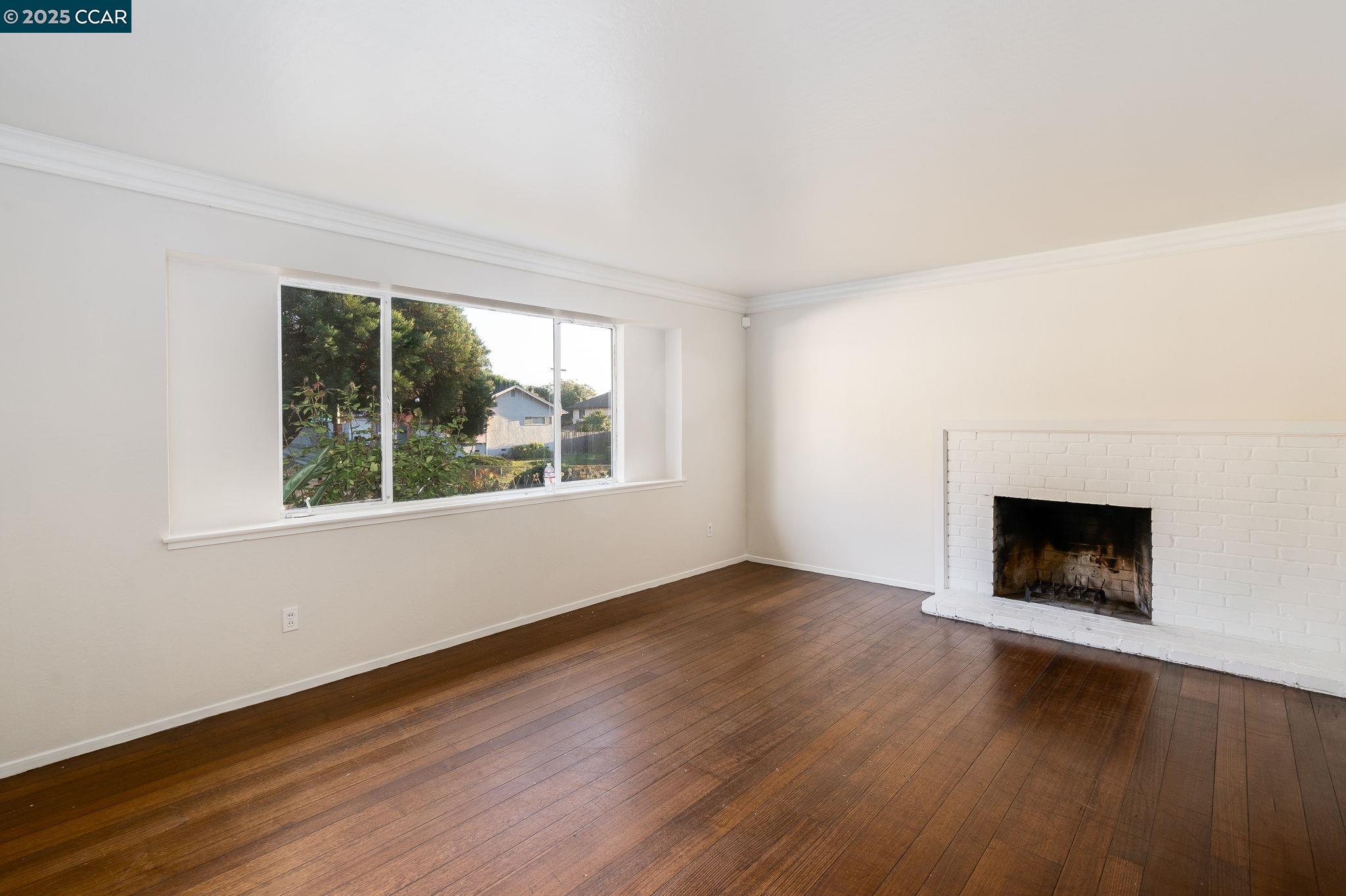 Detail Gallery Image 10 of 45 For 2901 Canterbury Dr, Richmond,  CA 94806 - 3 Beds | 2 Baths