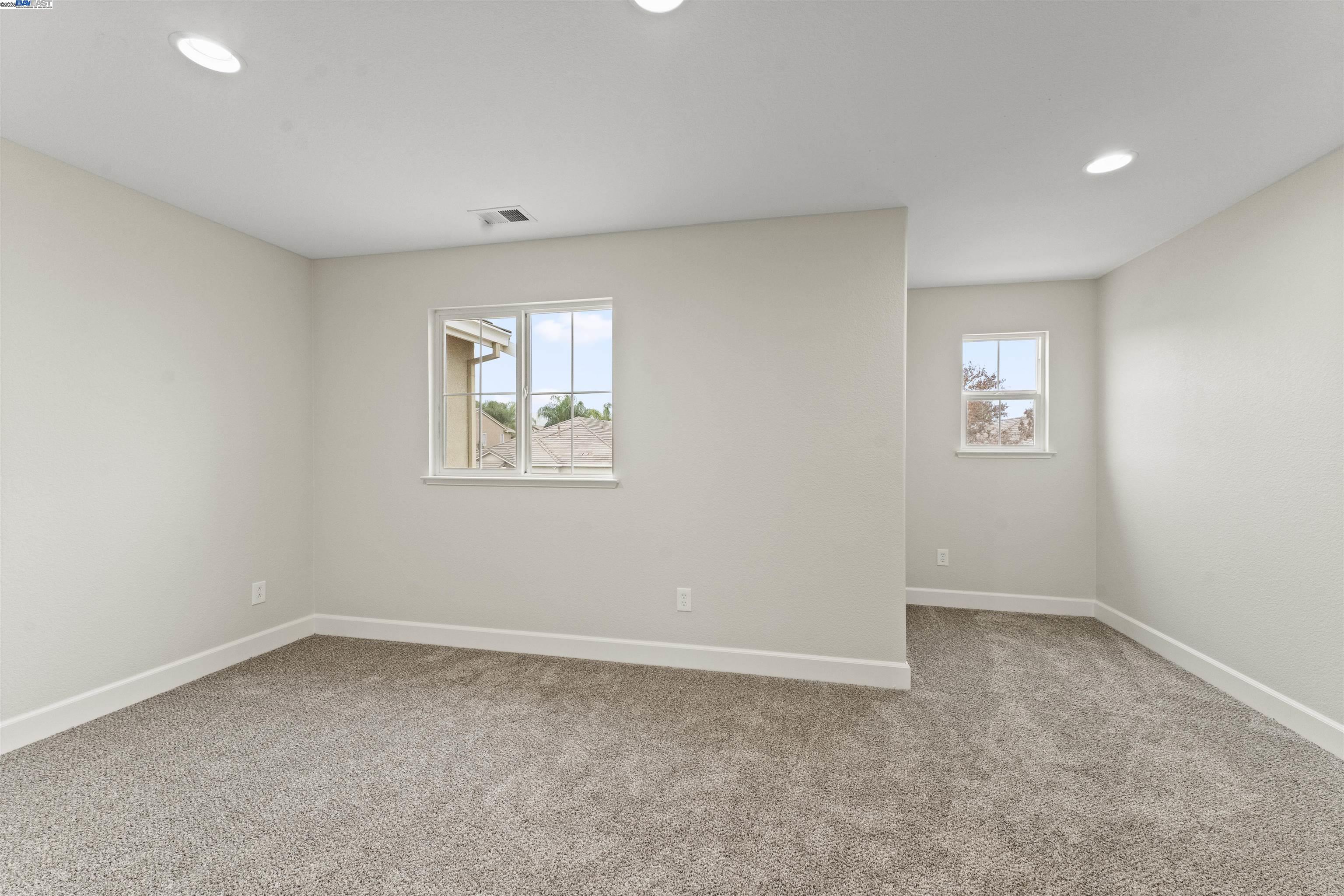 Detail Gallery Image 29 of 52 For 204 Daylily Ln, Patterson,  CA 95363 - 6 Beds | 3 Baths