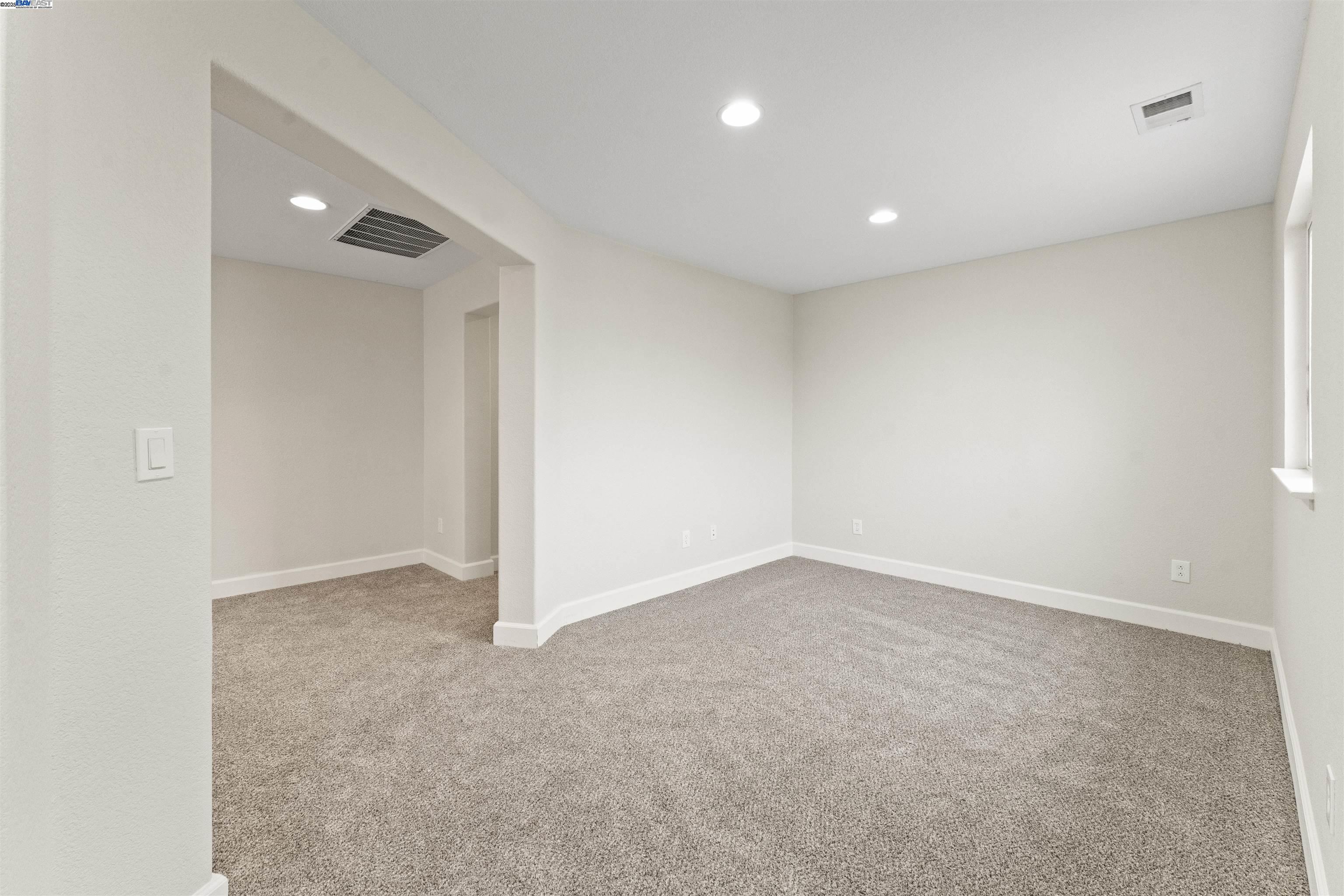 Detail Gallery Image 30 of 52 For 204 Daylily Ln, Patterson,  CA 95363 - 6 Beds | 3 Baths