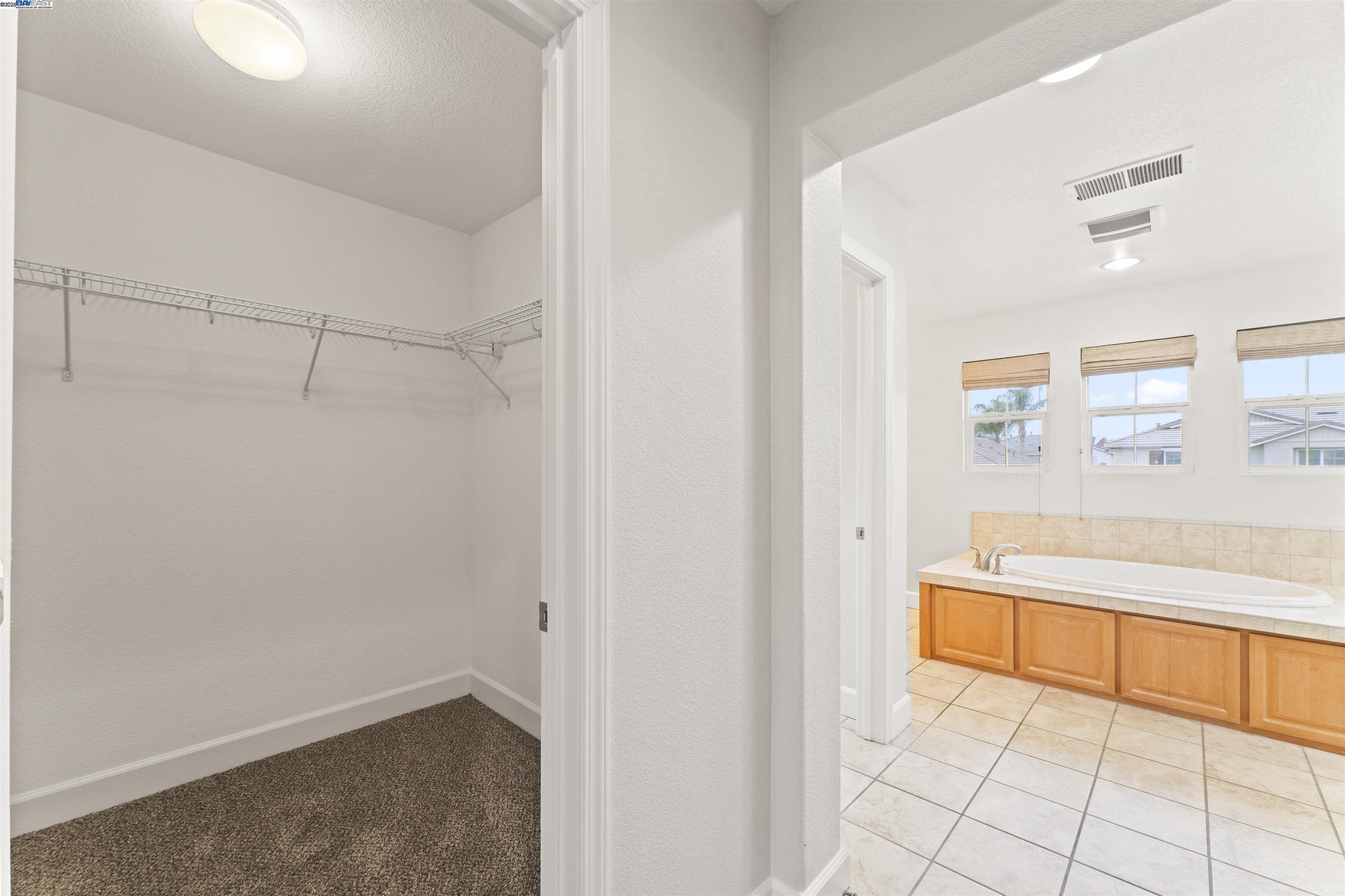 Detail Gallery Image 42 of 52 For 204 Daylily Ln, Patterson,  CA 95363 - 6 Beds | 3 Baths