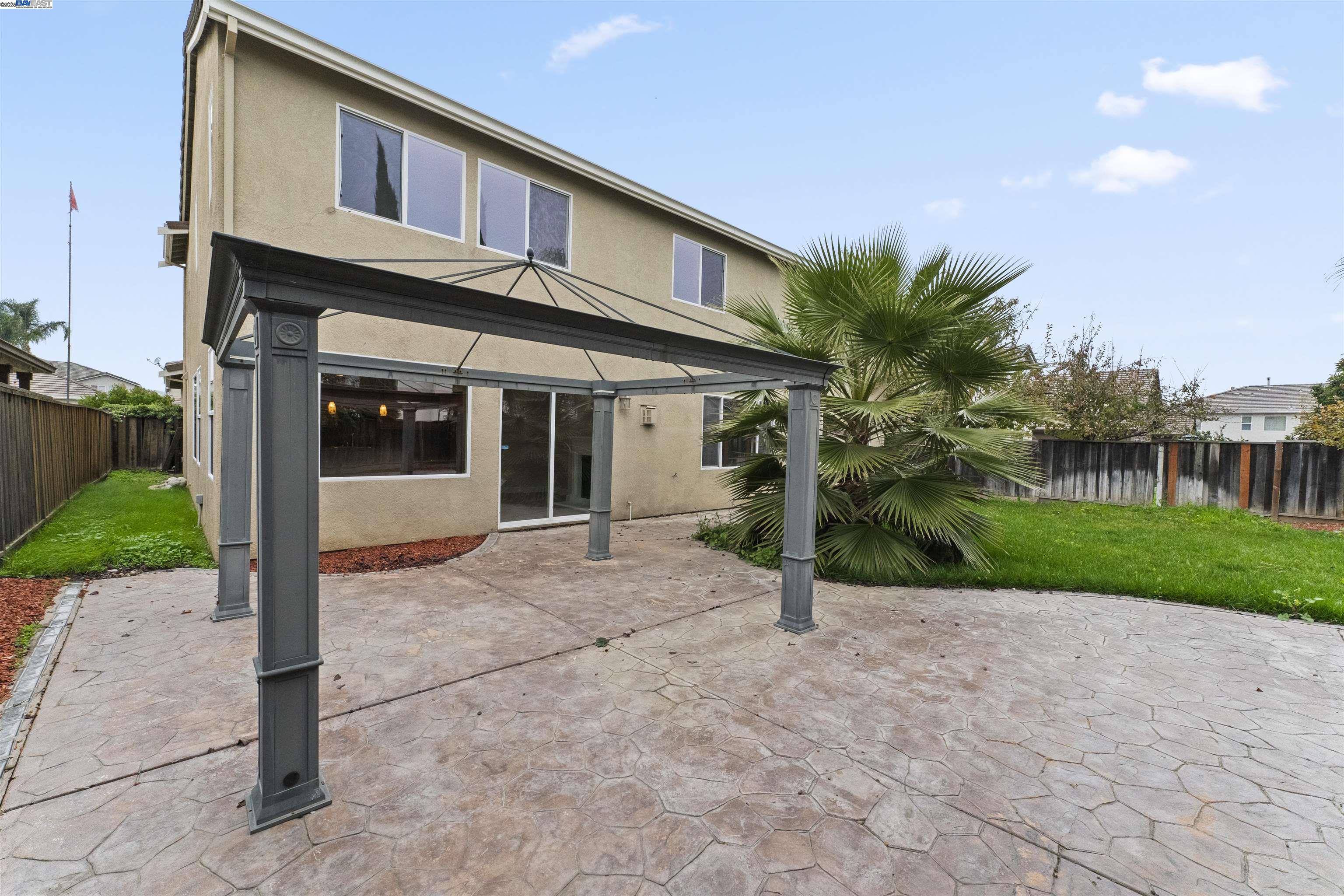 Detail Gallery Image 44 of 52 For 204 Daylily Ln, Patterson,  CA 95363 - 6 Beds | 3 Baths