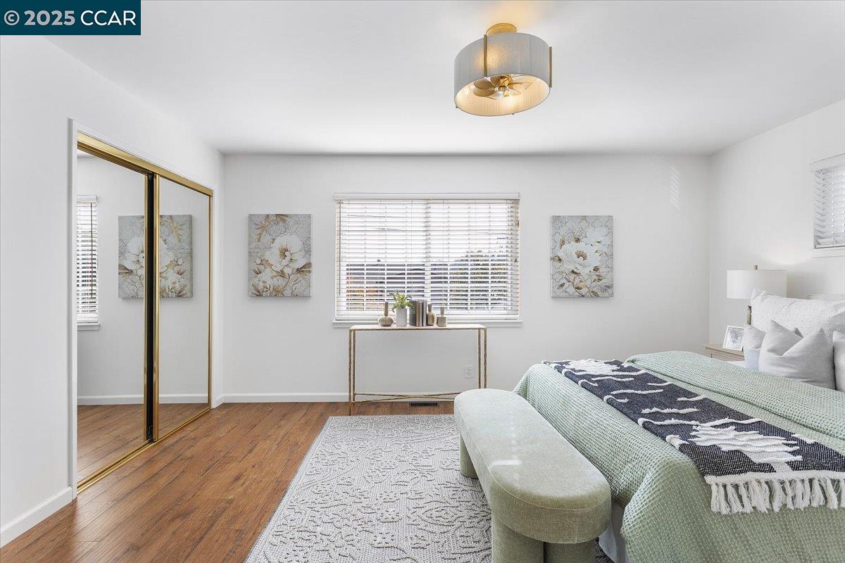 Detail Gallery Image 24 of 56 For 4604 Lawrence Dr, Castro Valley,  CA 94546 - 3 Beds | 3 Baths