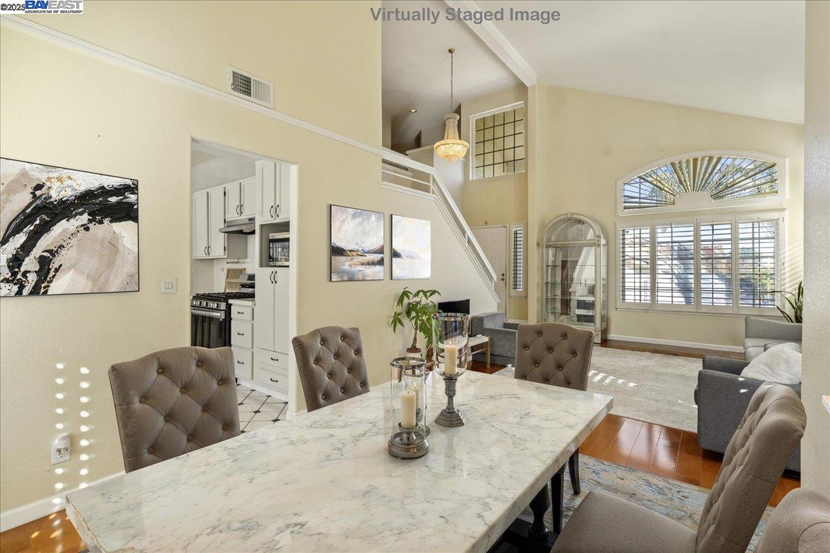 Detail Gallery Image 11 of 59 For 312 Sirena Del Mar Rd, –,  CA 93933 - 3 Beds | 2/1 Baths