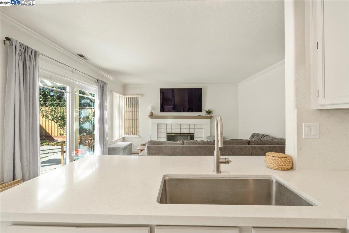 Detail Gallery Image 17 of 59 For 312 Sirena Del Mar Rd, –,  CA 93933 - 3 Beds | 2/1 Baths