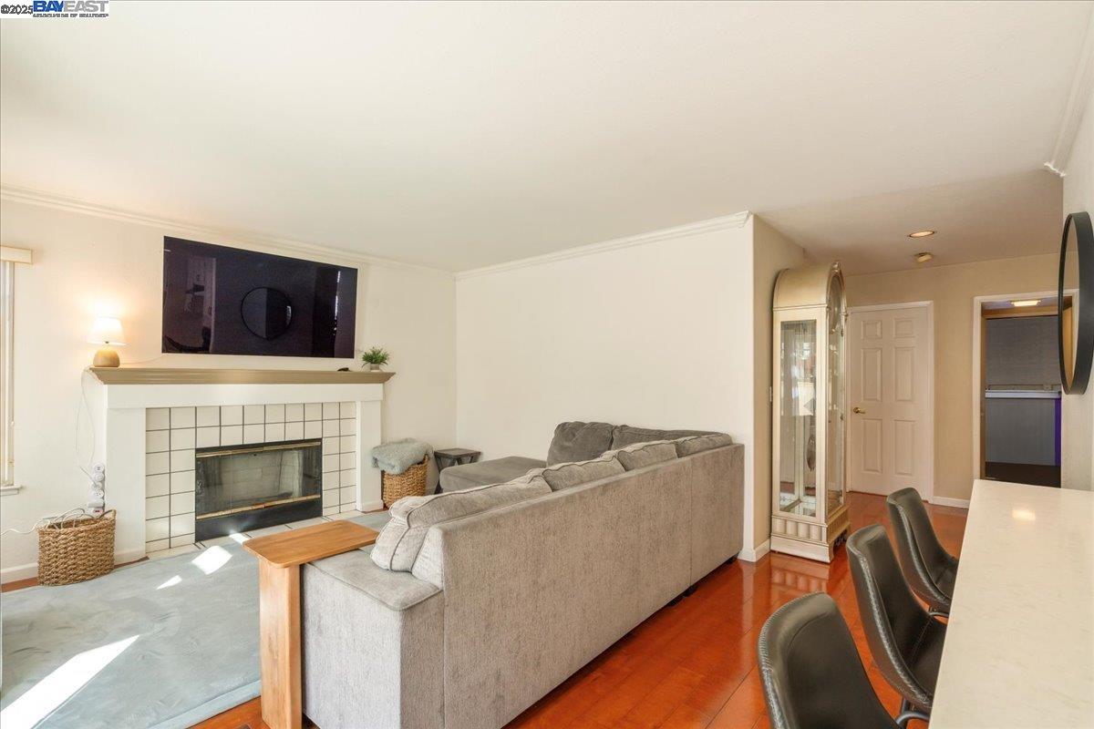 Detail Gallery Image 19 of 59 For 312 Sirena Del Mar Rd, –,  CA 93933 - 3 Beds | 2/1 Baths