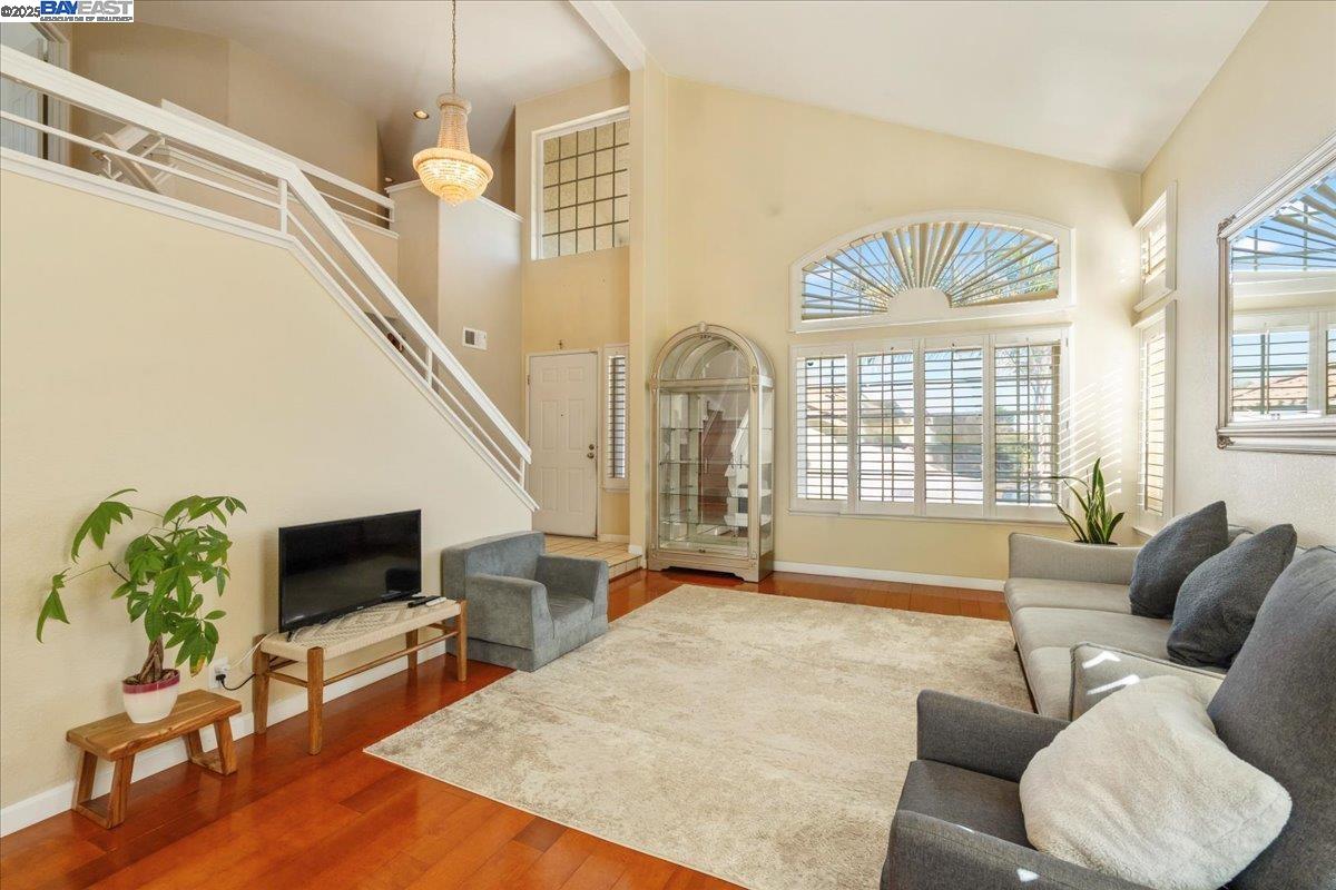 Detail Gallery Image 7 of 59 For 312 Sirena Del Mar Rd, –,  CA 93933 - 3 Beds | 2/1 Baths