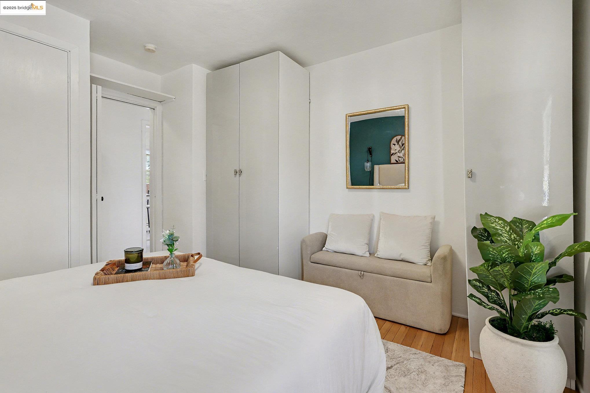 Detail Gallery Image 12 of 18 For 1808 Main Street, Alameda,  CA 94501 - 1 Beds | 1 Baths