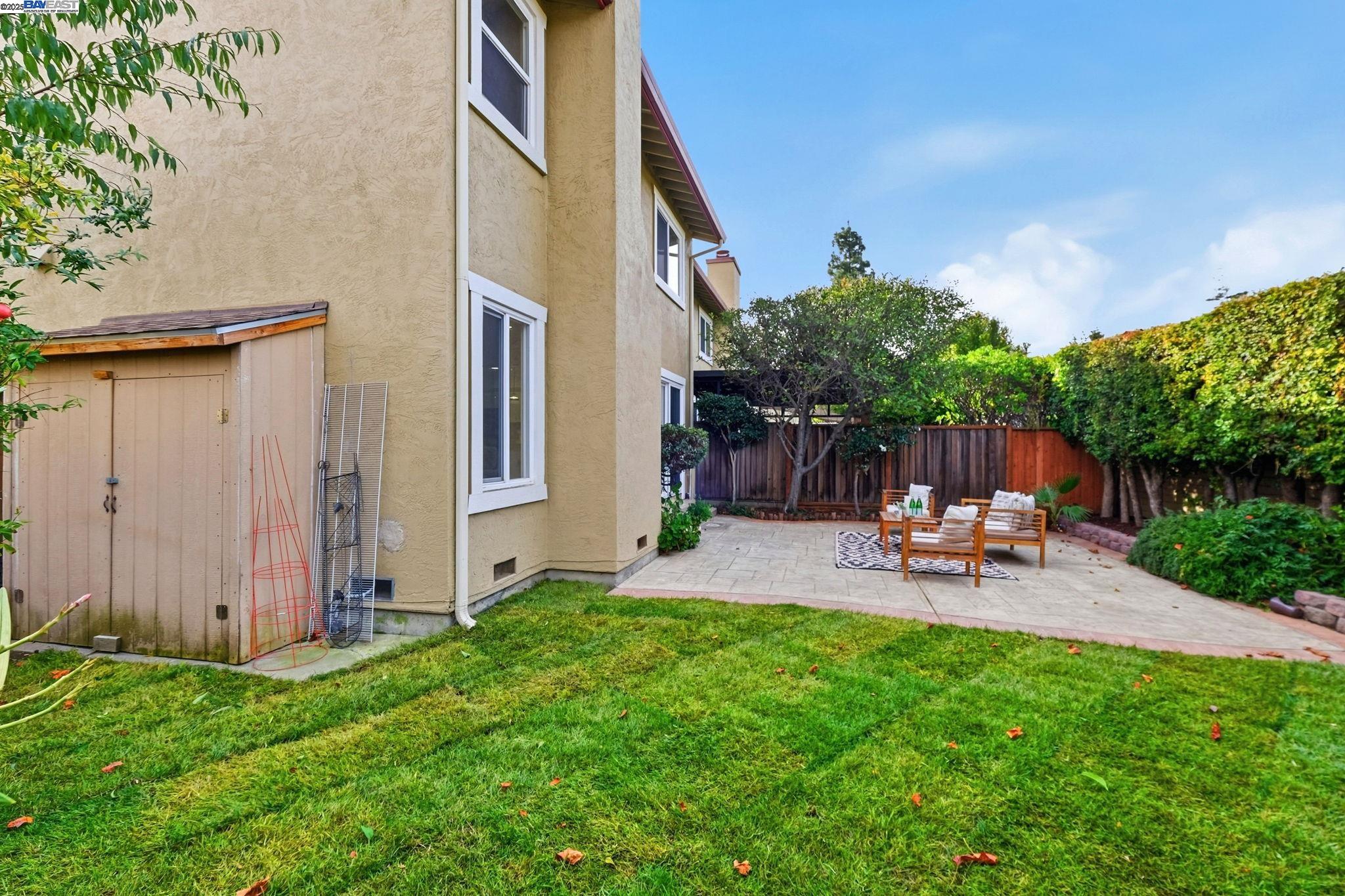 Detail Gallery Image 33 of 34 For 2907 Wilson Cmn, Fremont,  CA 94538 - 3 Beds | 2/1 Baths