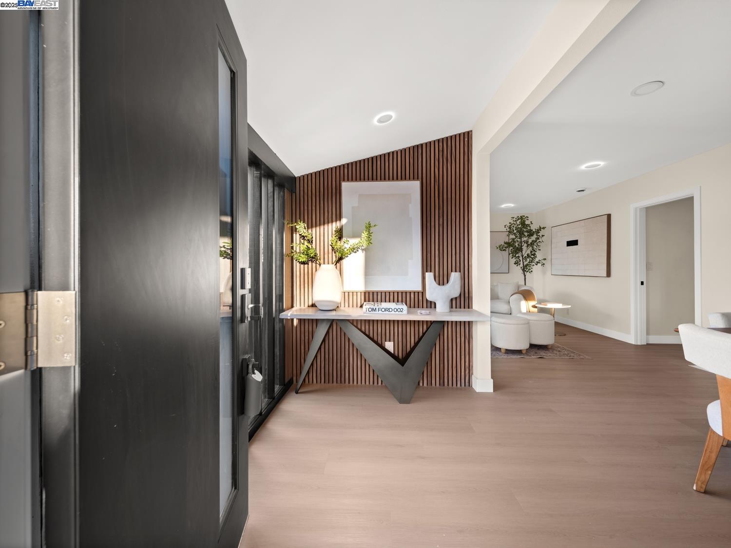 Detail Gallery Image 3 of 25 For 1607 Ward St, Hayward,  CA 94541 - 4 Beds | 3 Baths