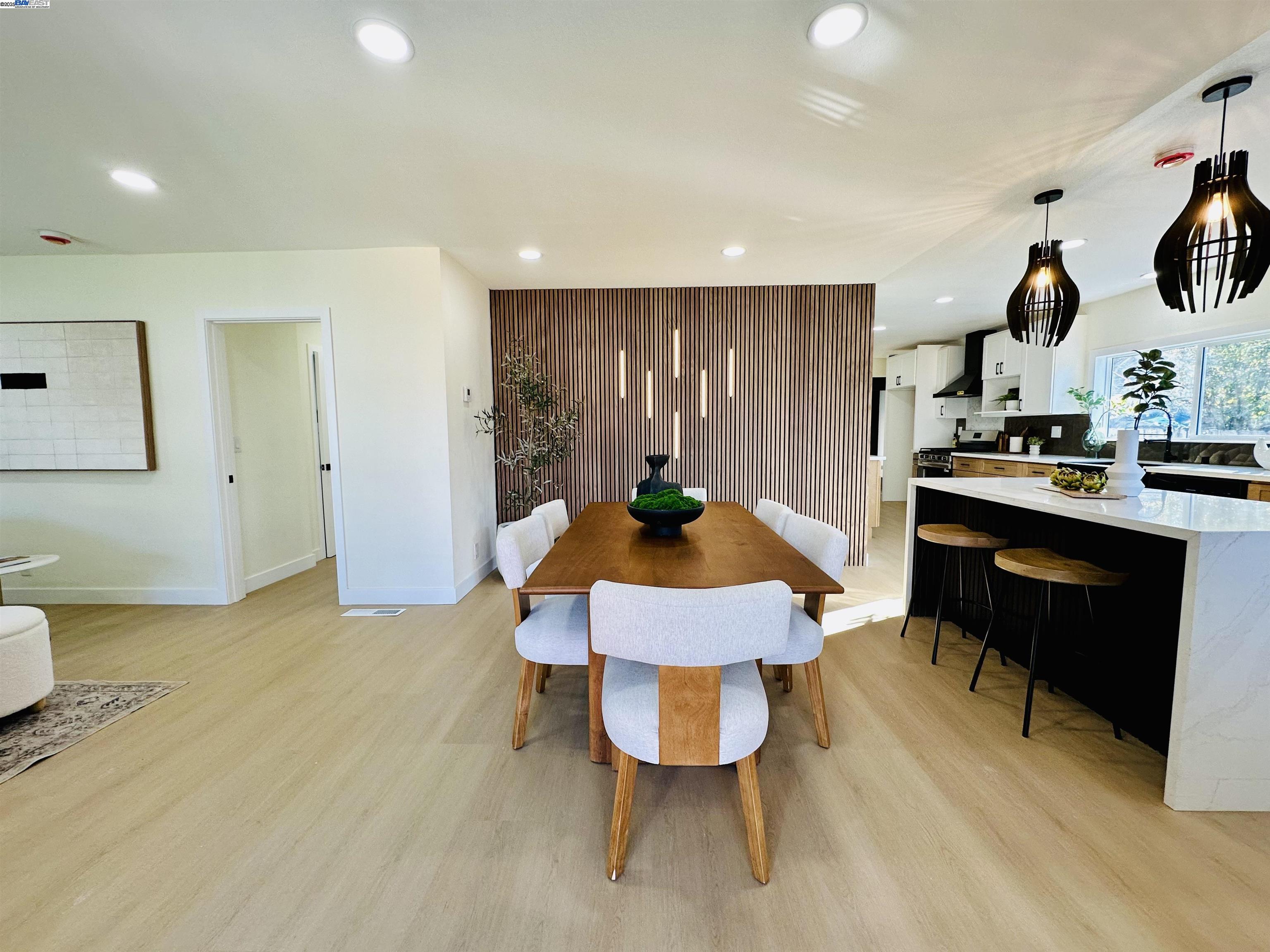 Detail Gallery Image 4 of 35 For 1607 Ward St, Hayward,  CA 94541 - 4 Beds | 3 Baths