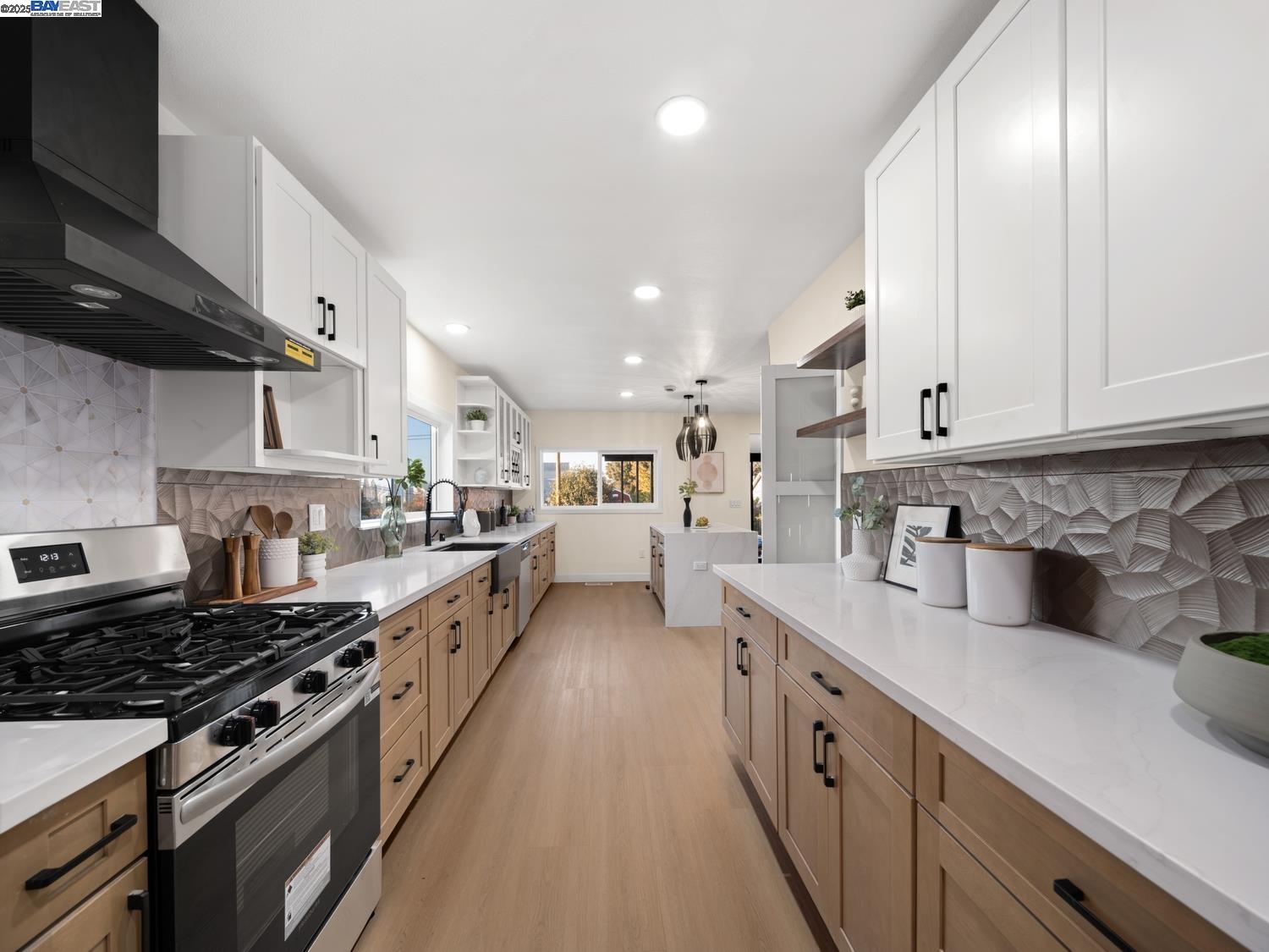 Detail Gallery Image 10 of 25 For 1607 Ward St, Hayward,  CA 94541 - 4 Beds | 3 Baths