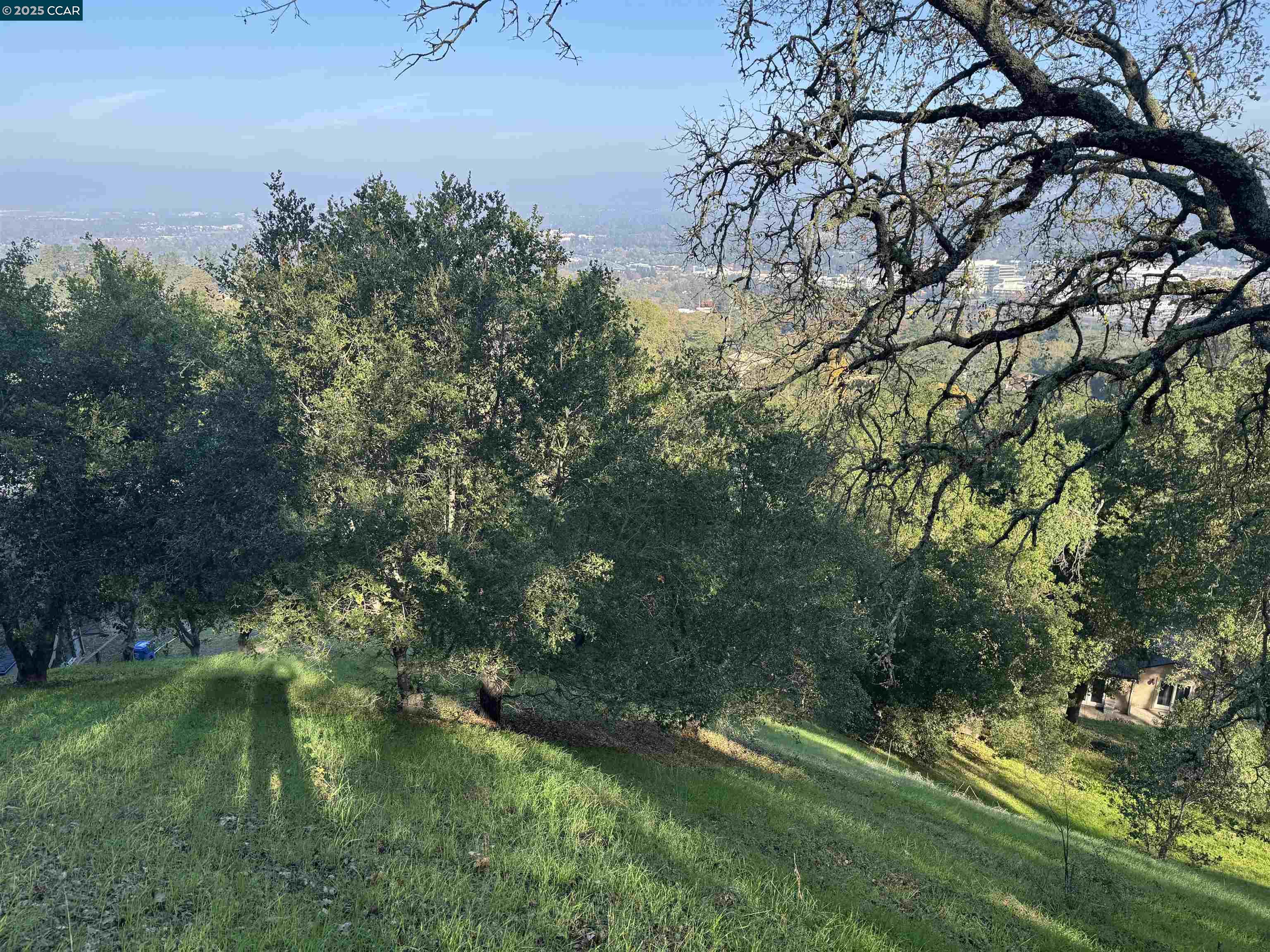 Detail Gallery Image 12 of 23 For 43 Cuesta Way, Walnut Creek,  CA 94597 - – Beds | – Baths