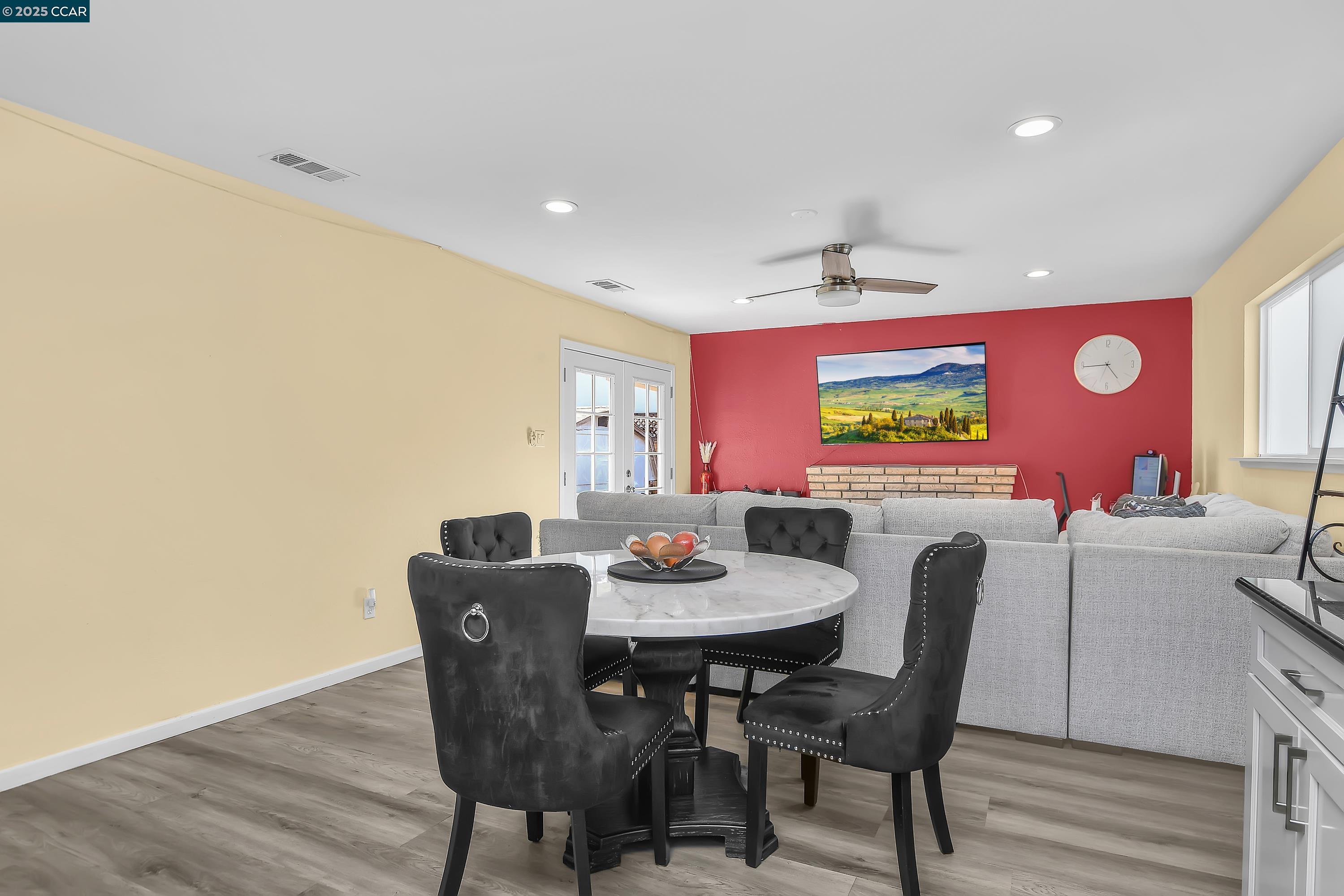 Detail Gallery Image 12 of 33 For 3602 Longview Rd, Antioch,  CA 94509 - 3 Beds | 2 Baths