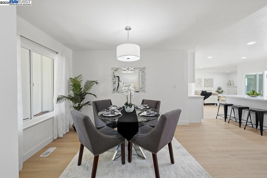 Detail Gallery Image 15 of 60 For 2551 Cherrywood Dr, Union City,  CA 94587 - 4 Beds | 2 Baths