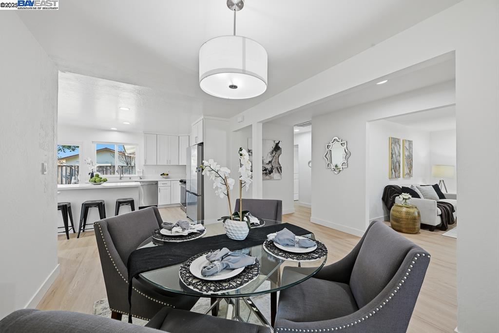 Detail Gallery Image 17 of 60 For 2551 Cherrywood Dr, Union City,  CA 94587 - 4 Beds | 2 Baths