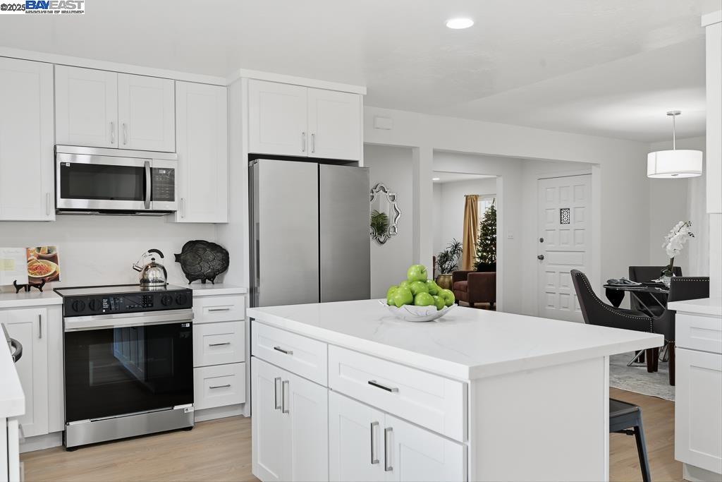 Detail Gallery Image 20 of 60 For 2551 Cherrywood Dr, Union City,  CA 94587 - 4 Beds | 2 Baths