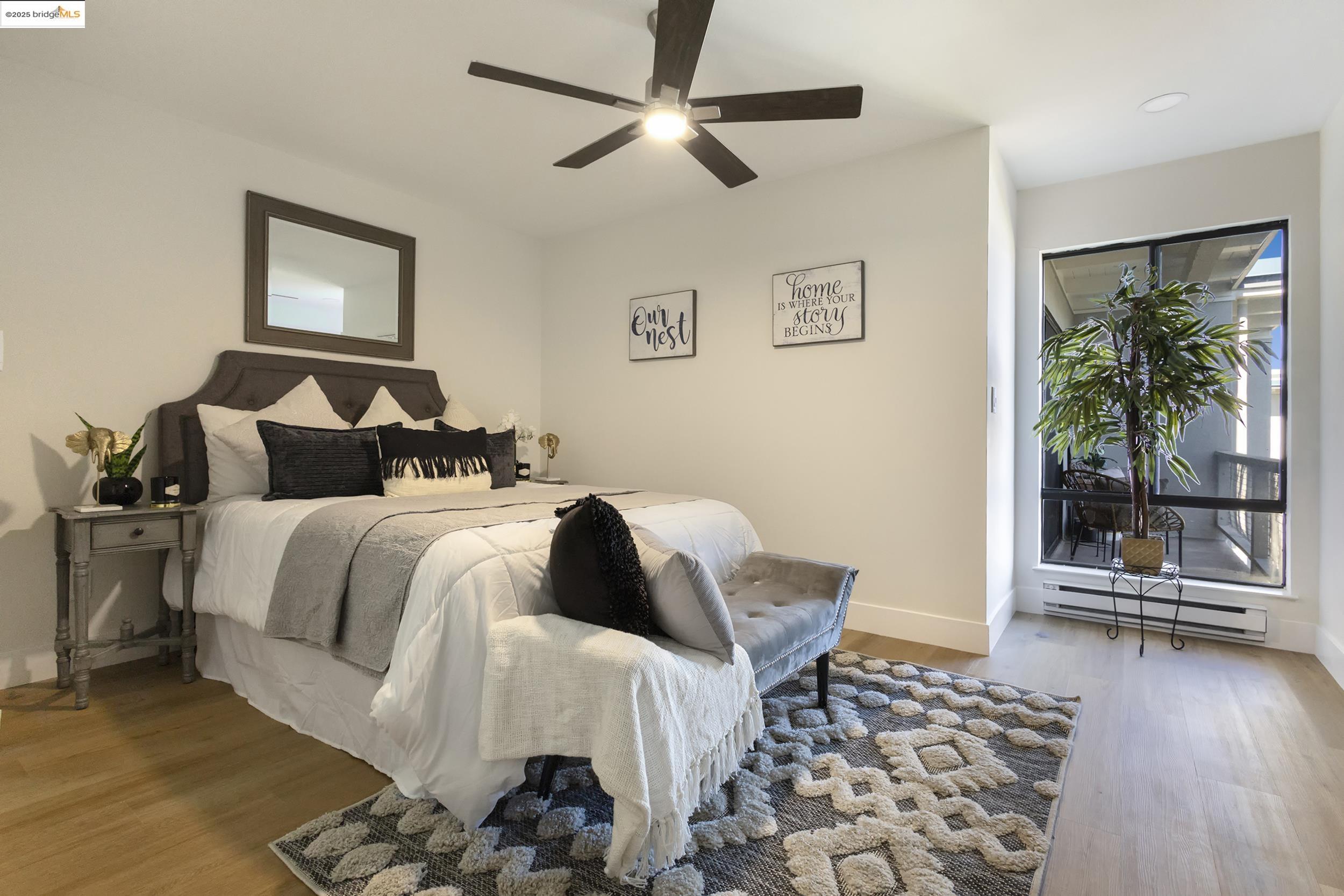 Detail Gallery Image 13 of 25 For 2 Anchor #F497,  Emeryville,  CA 94608 - 1 Beds | 1 Baths