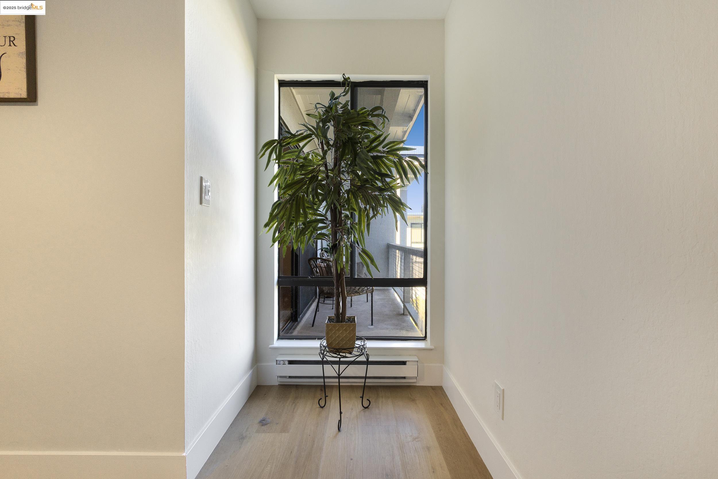 Detail Gallery Image 15 of 25 For 2 Anchor #F497,  Emeryville,  CA 94608 - 1 Beds | 1 Baths