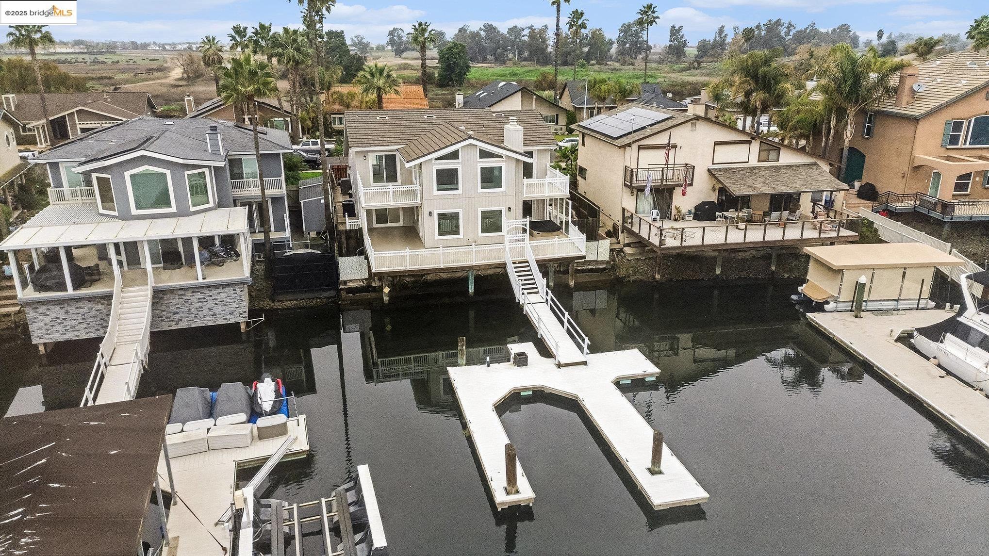 Detail Gallery Image 38 of 48 For 4741 Discovery Pt, Discovery Bay,  CA 94505 - 4 Beds | 2/1 Baths