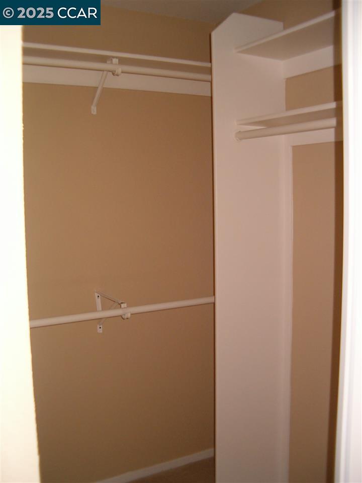 Detail Gallery Image 8 of 11 For 120 Reflections Dr #18,  San Ramon,  CA 94583-4700 - 2 Beds | 1 Baths