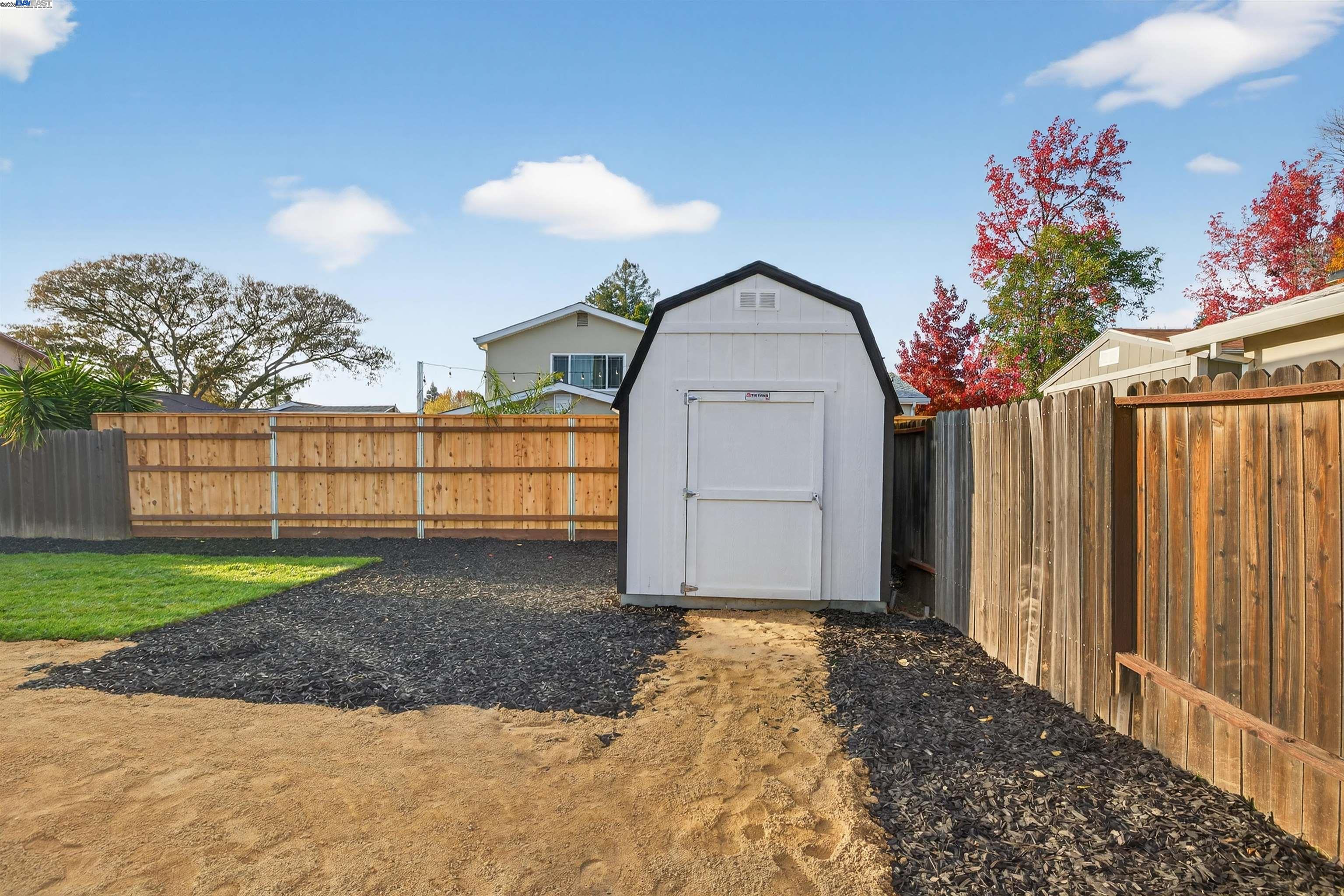 Detail Gallery Image 30 of 30 For 312 Lance Dr, Vacaville,  CA 95687 - 4 Beds | 2/1 Baths