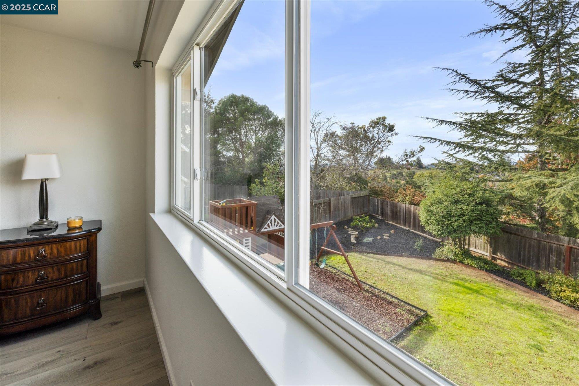 Detail Gallery Image 31 of 52 For 850 Leeds Ct., Benicia,  CA 94510 - 3 Beds | 2/1 Baths