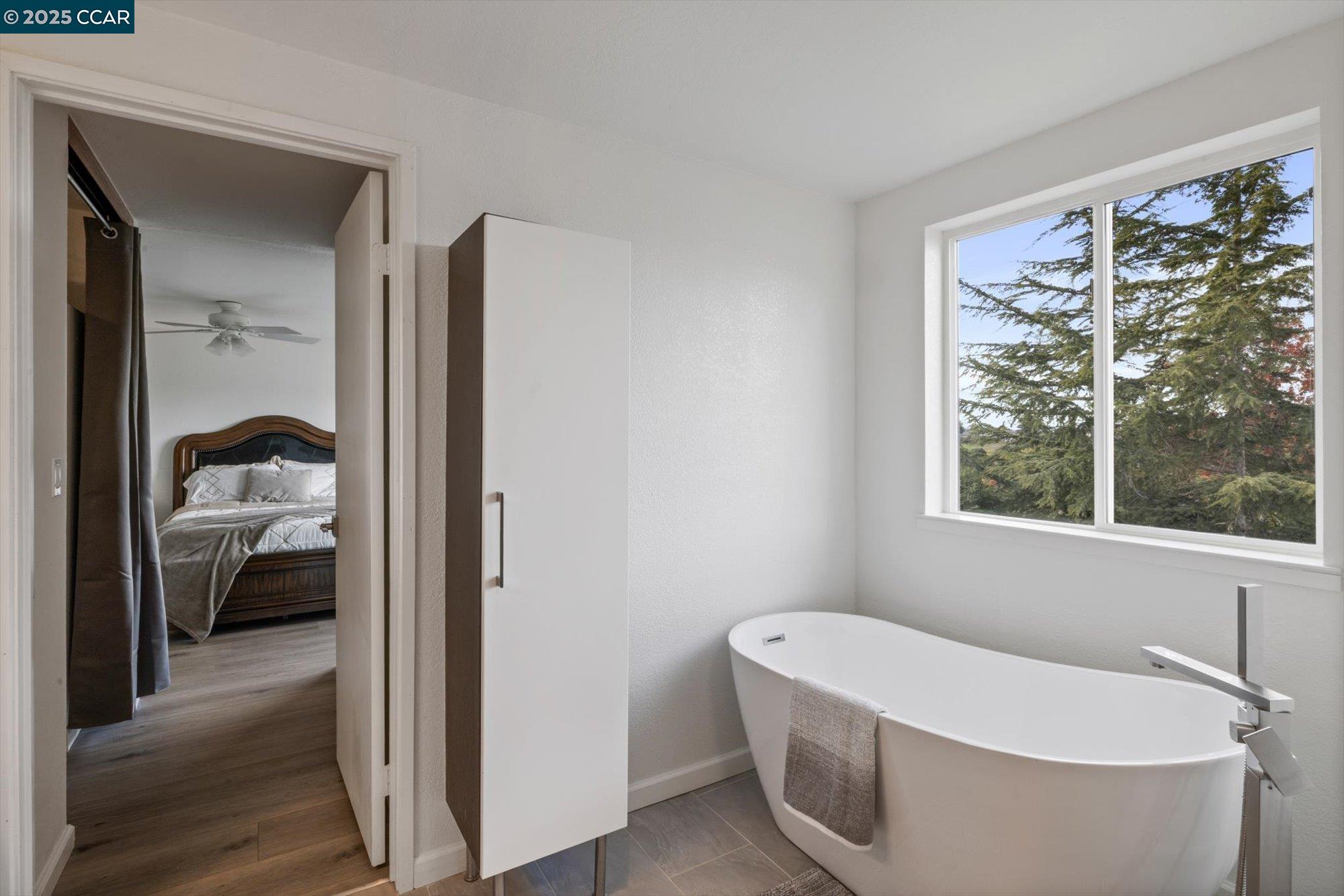 Detail Gallery Image 39 of 52 For 850 Leeds Ct., Benicia,  CA 94510 - 3 Beds | 2/1 Baths