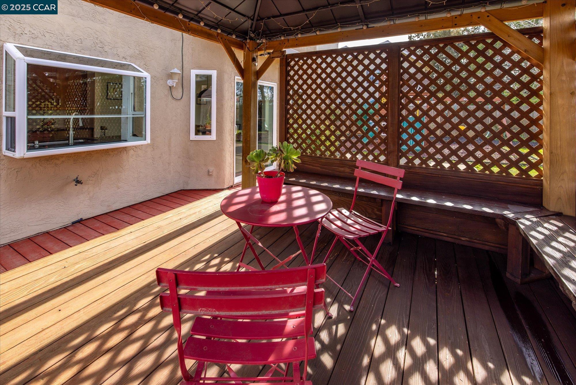 Detail Gallery Image 44 of 52 For 850 Leeds Ct., Benicia,  CA 94510 - 3 Beds | 2/1 Baths