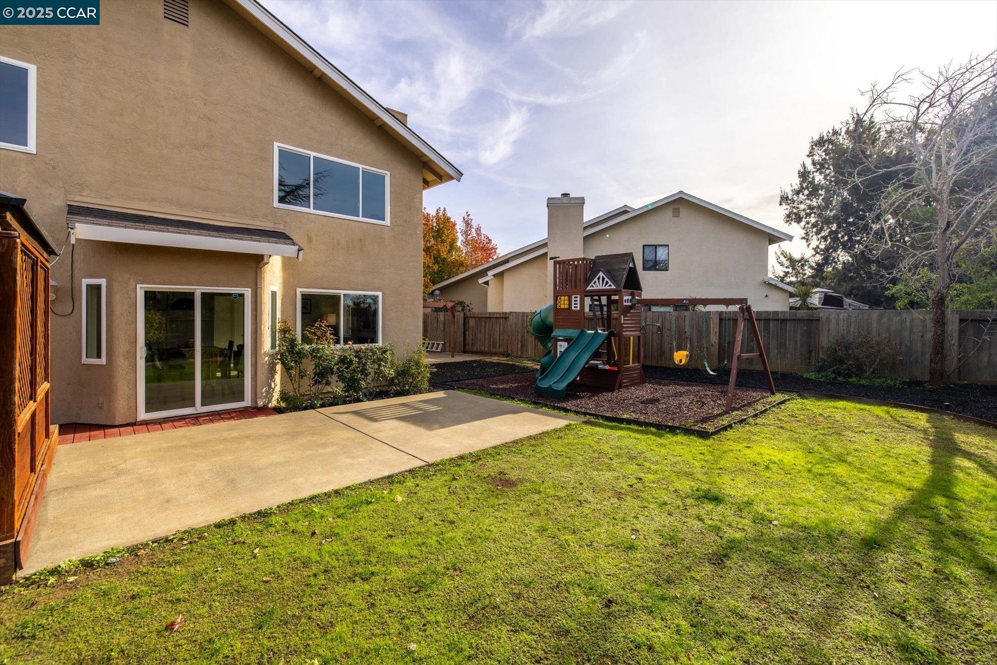Detail Gallery Image 45 of 52 For 850 Leeds Ct., Benicia,  CA 94510 - 3 Beds | 2/1 Baths