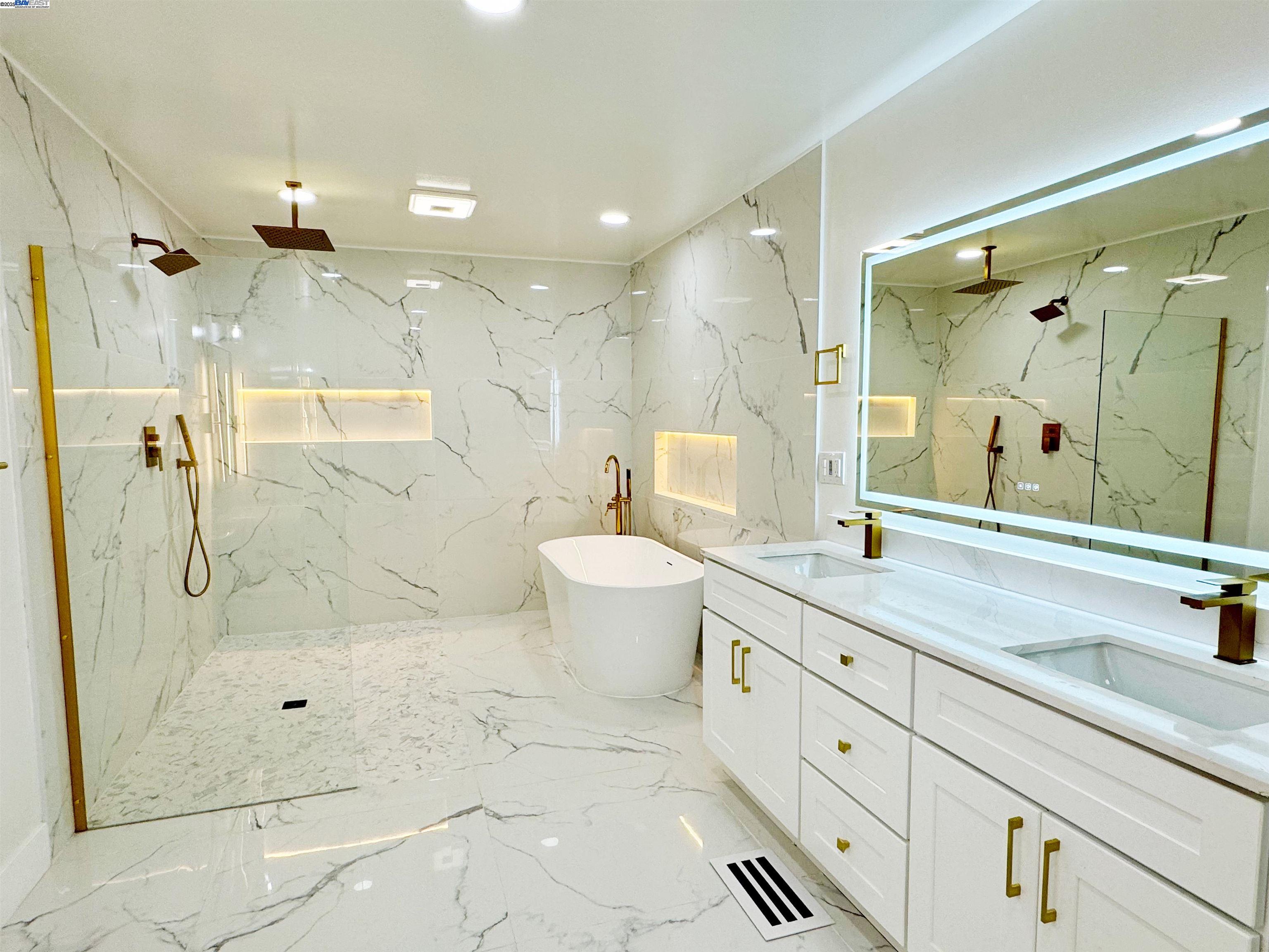 Detail Gallery Image 11 of 60 For 838 Virginia Ave, Lodi,  CA 95242 - 4 Beds | 4/1 Baths