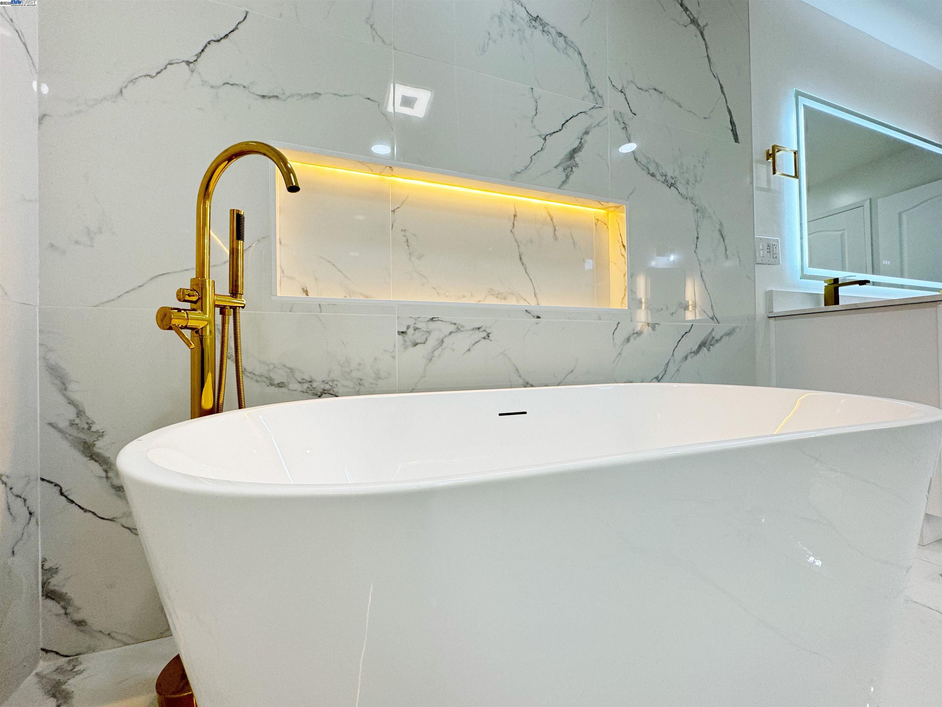 Detail Gallery Image 14 of 60 For 838 Virginia Ave, Lodi,  CA 95242 - 4 Beds | 4/1 Baths