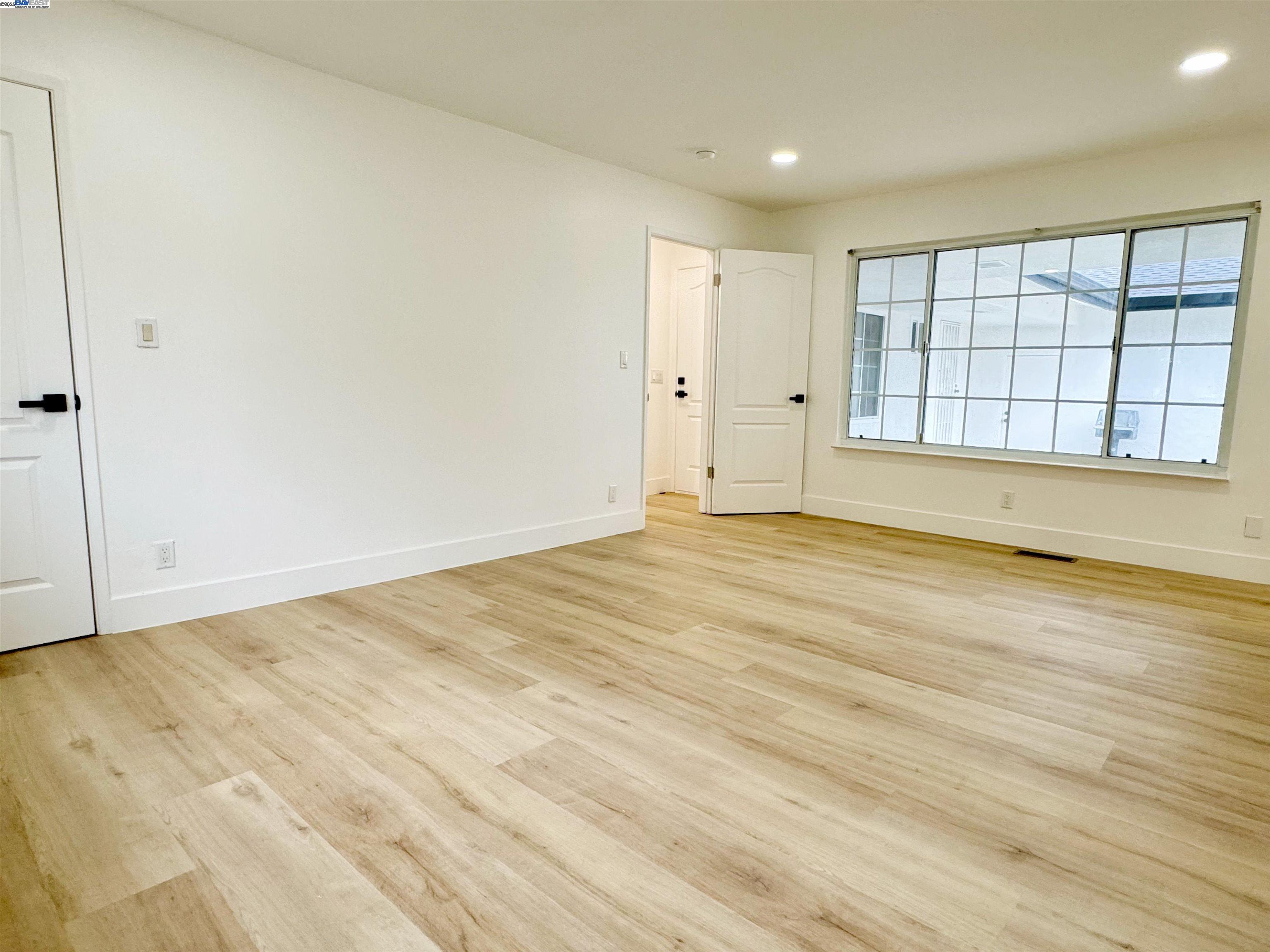 Detail Gallery Image 16 of 60 For 838 Virginia Ave, Lodi,  CA 95242 - 4 Beds | 4/1 Baths