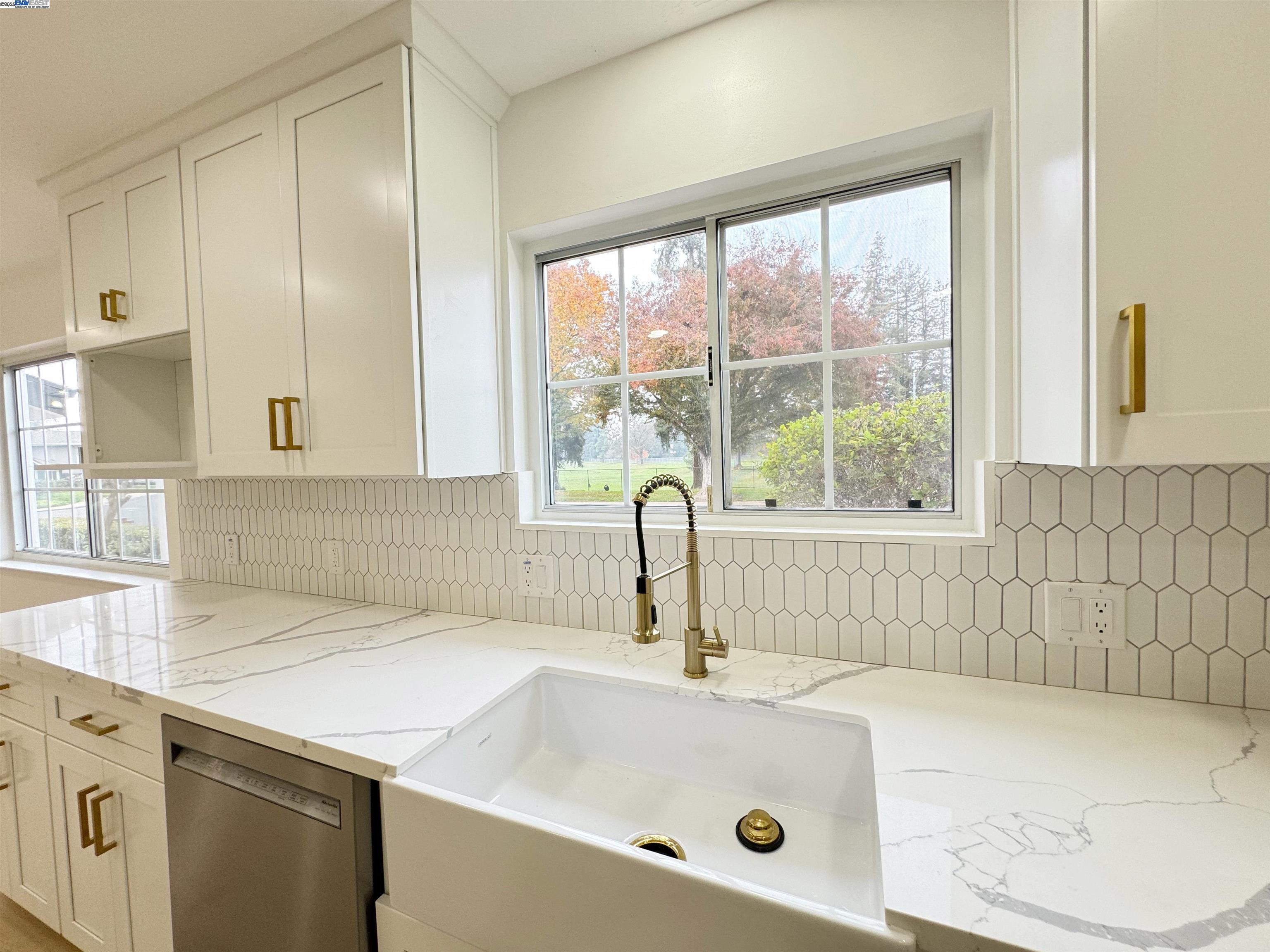 Detail Gallery Image 20 of 60 For 838 Virginia Ave, Lodi,  CA 95242 - 4 Beds | 4/1 Baths