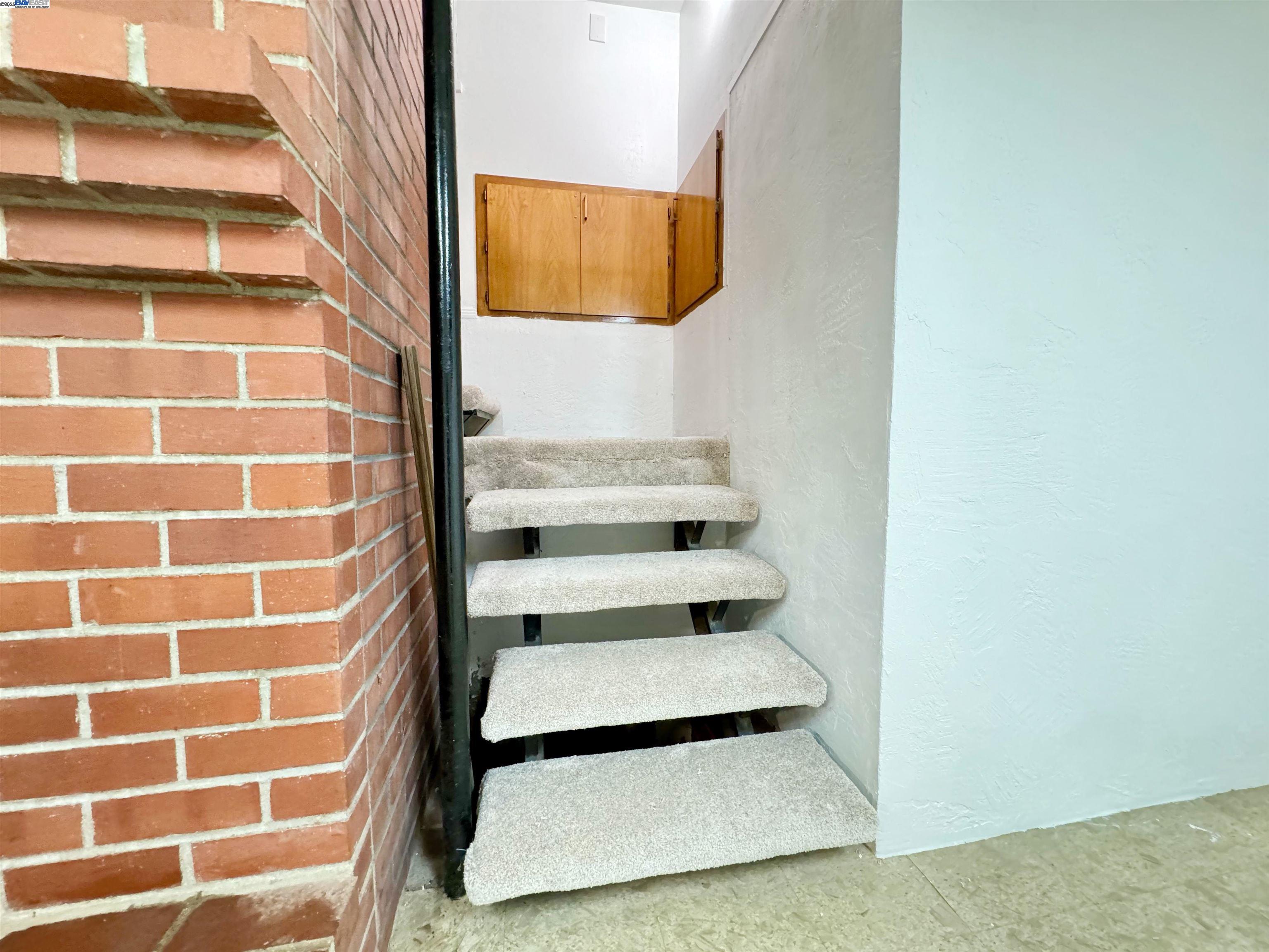 Detail Gallery Image 40 of 60 For 838 Virginia Ave, Lodi,  CA 95242 - 4 Beds | 4/1 Baths