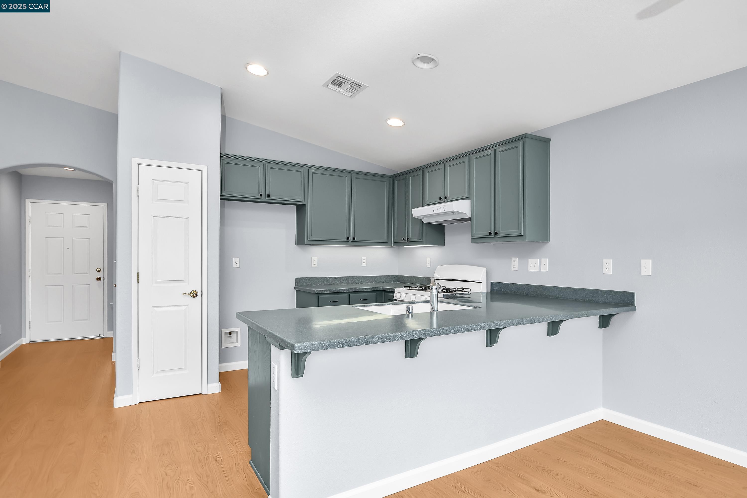 Detail Gallery Image 8 of 22 For 338 Watson Hollow Dr, Rio Vista,  CA 94571 - 2 Beds | 2 Baths