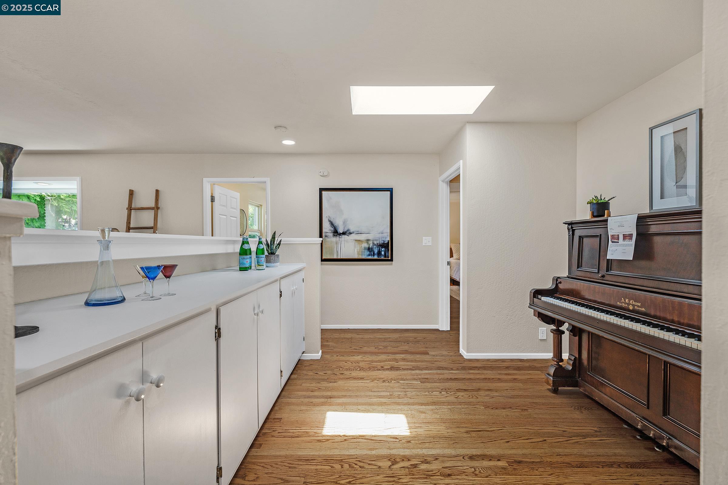 Detail Gallery Image 20 of 44 For 345 Shire Oaks Court, Lafayette,  CA 94549 - 3 Beds | 2/1 Baths