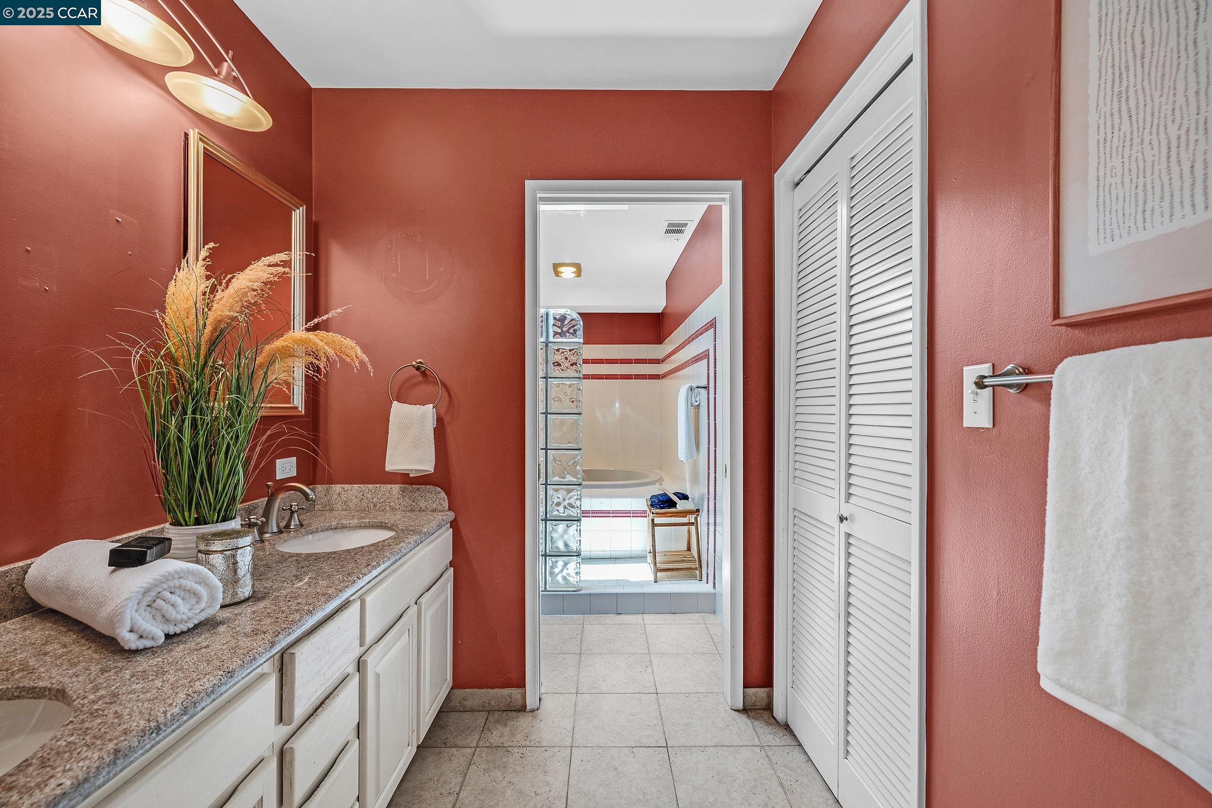 Detail Gallery Image 27 of 44 For 345 Shire Oaks Court, Lafayette,  CA 94549 - 3 Beds | 2/1 Baths