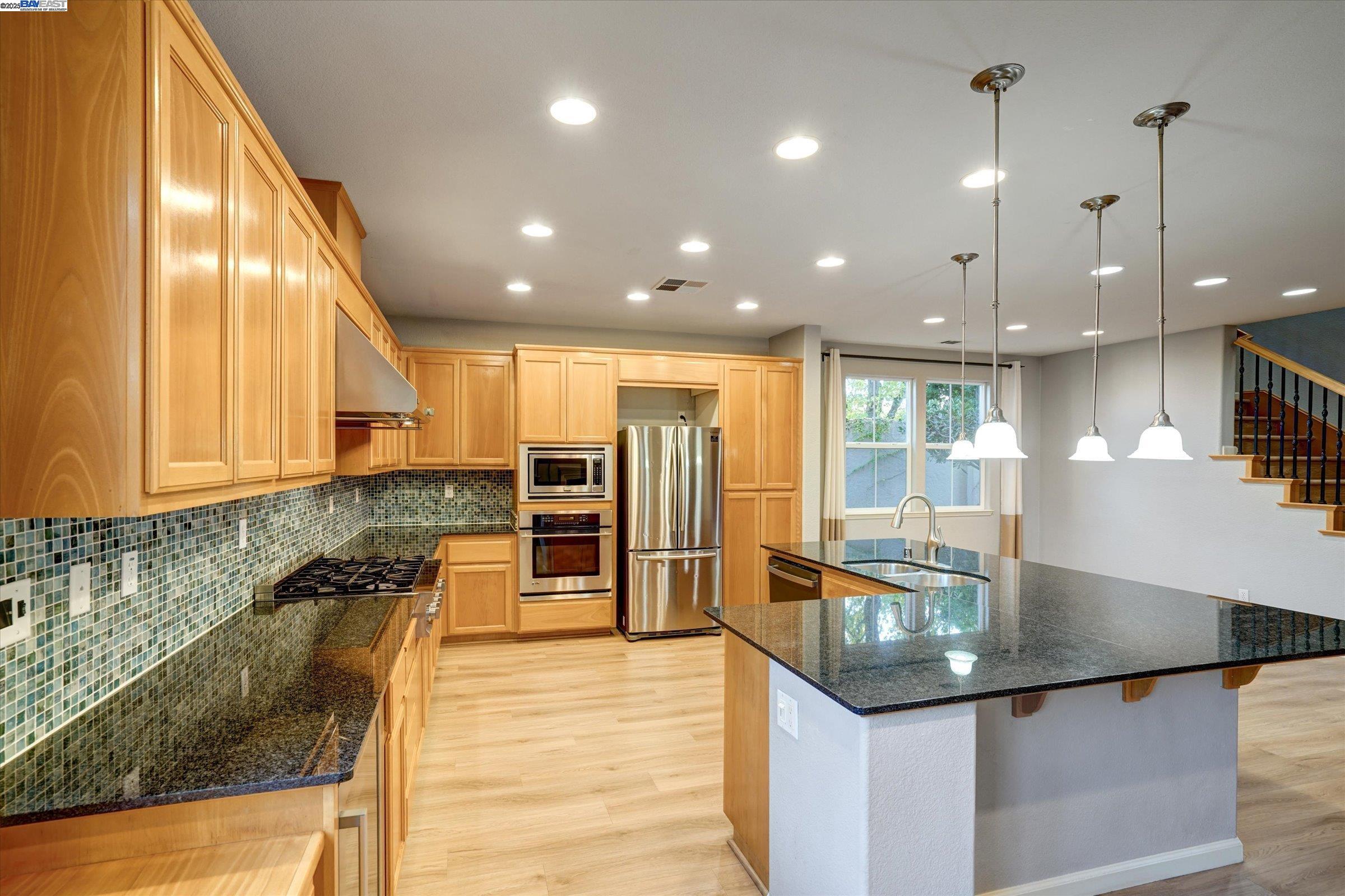 Detail Gallery Image 11 of 45 For 3000 Enfield St, San Ramon,  CA 94582 - 5 Beds | 4 Baths