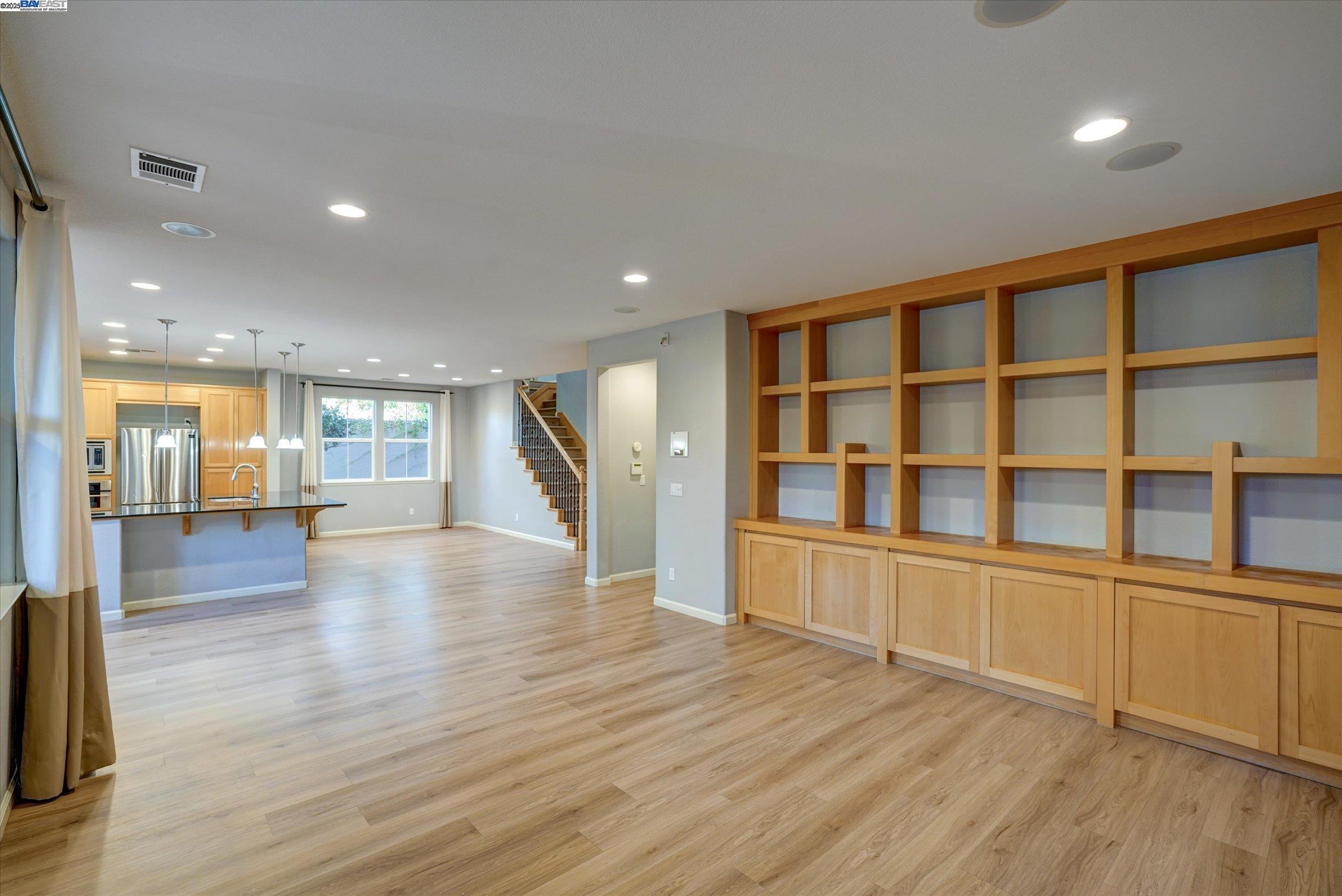 Detail Gallery Image 13 of 45 For 3000 Enfield St, San Ramon,  CA 94582 - 5 Beds | 4 Baths