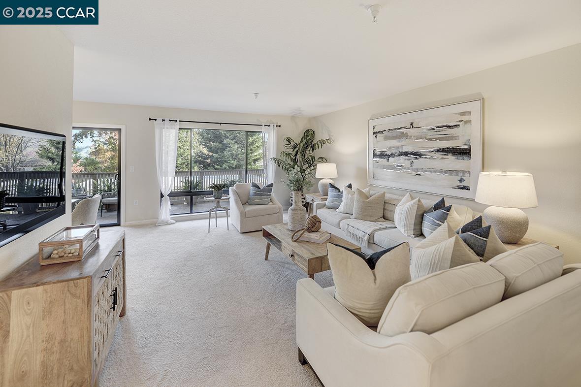 Photo #6: 41118760 Listing: Photo #6